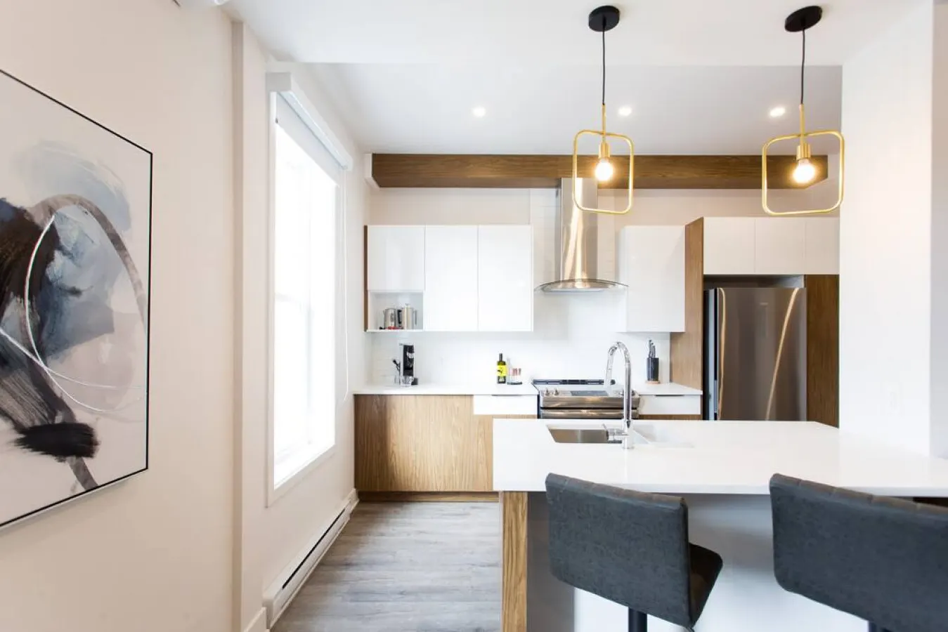 Mile End - Huge 2 Bdr with Balcony in Mile End - Unit 204 8