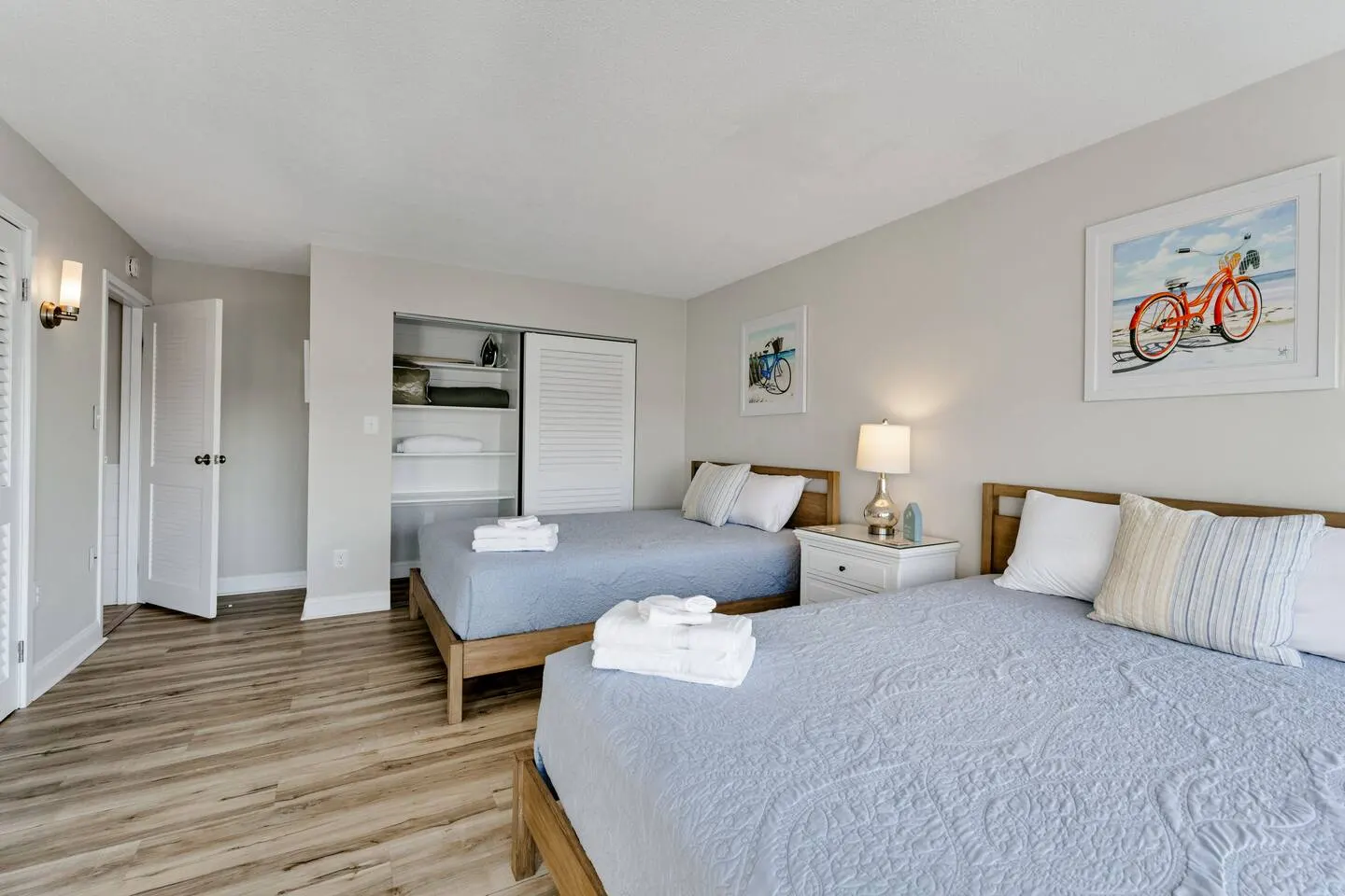 Beachfront Serene 2BR/2BA Stunning Views 18