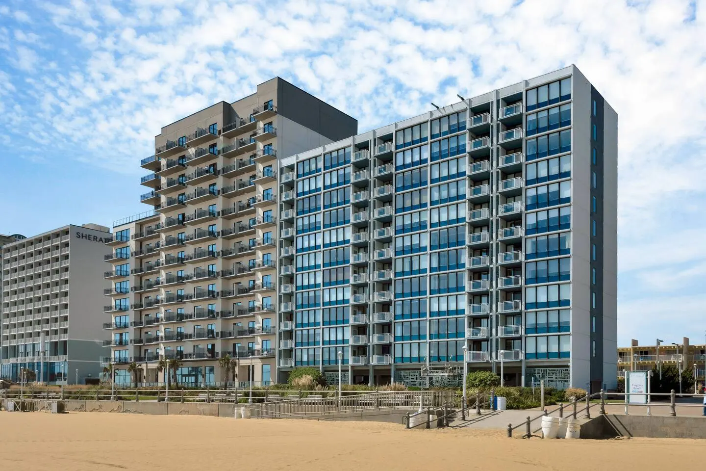 Beachfront Serene 2BR/2BA Stunning Views 20