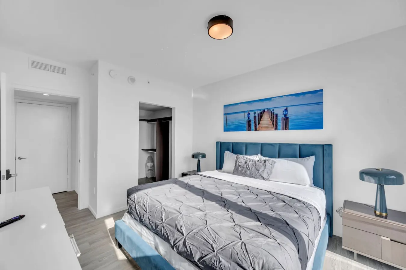 Stunning High Floor 3 Bedrooms Corner Unit Miami 15