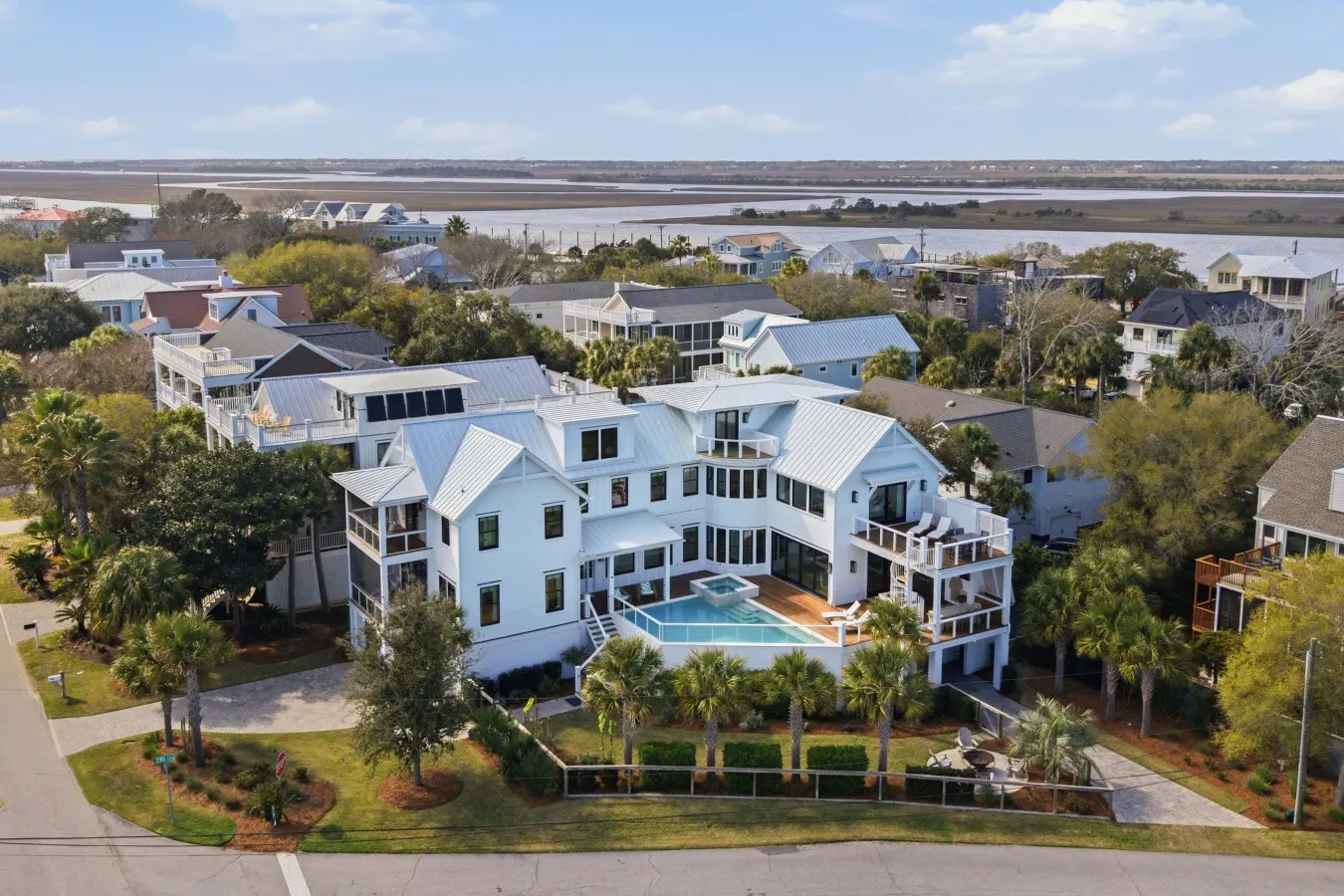 The Ivory Tide by Charleston Vacays — photo 3