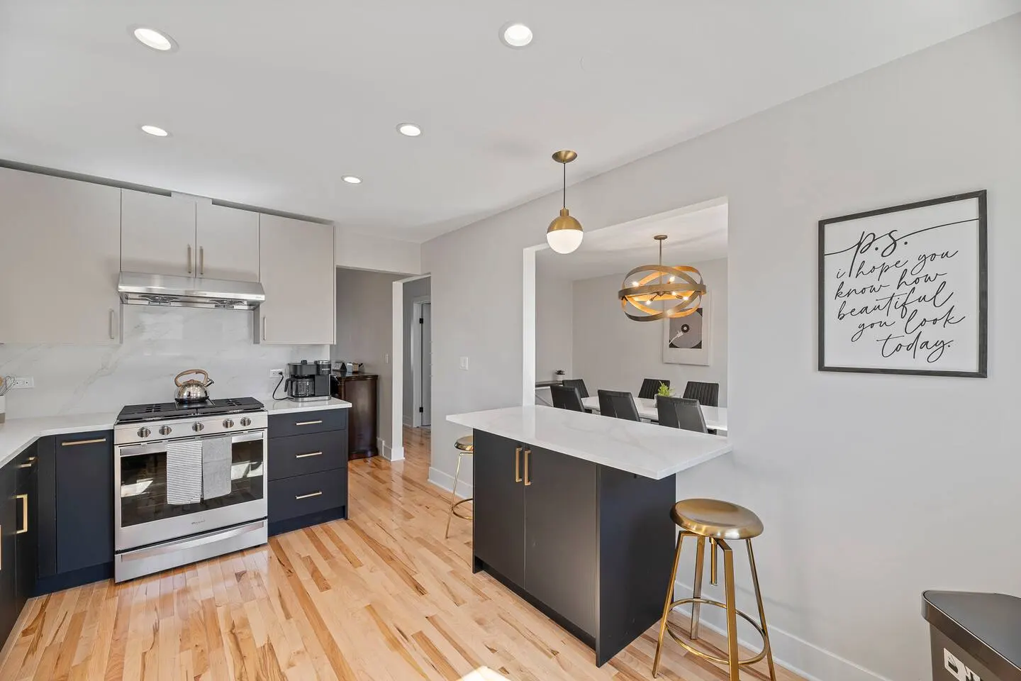 Renovated Mid-Century, 4 bed/2.1 bath townhome — photo 2