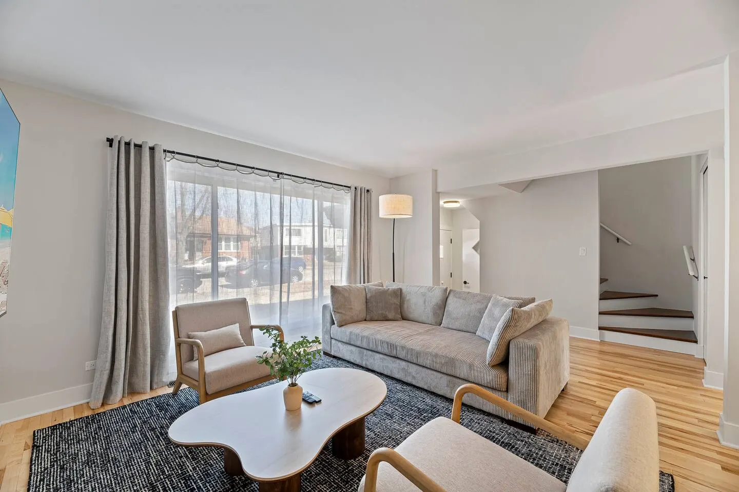 Renovated Mid-Century, 4 bed/2.1 bath townhome 12