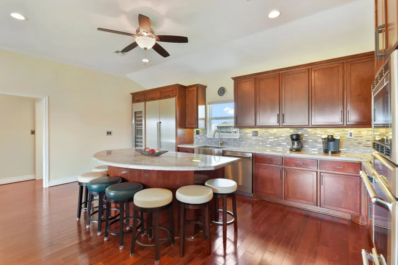 Dancing with Waves 3 bedrooms 2 baths by Rose 15