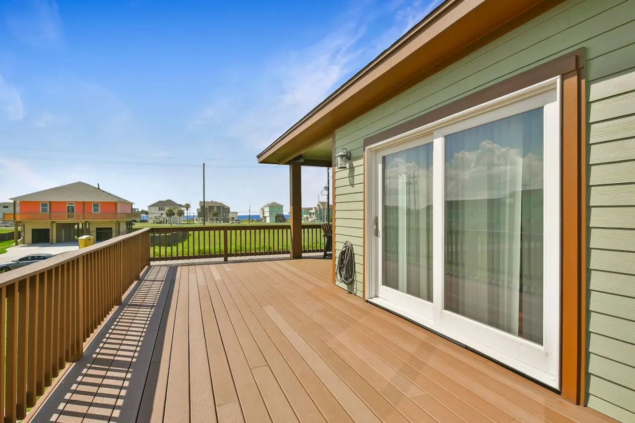 Dancing with Waves 3 bedrooms 2 baths by Rose 20