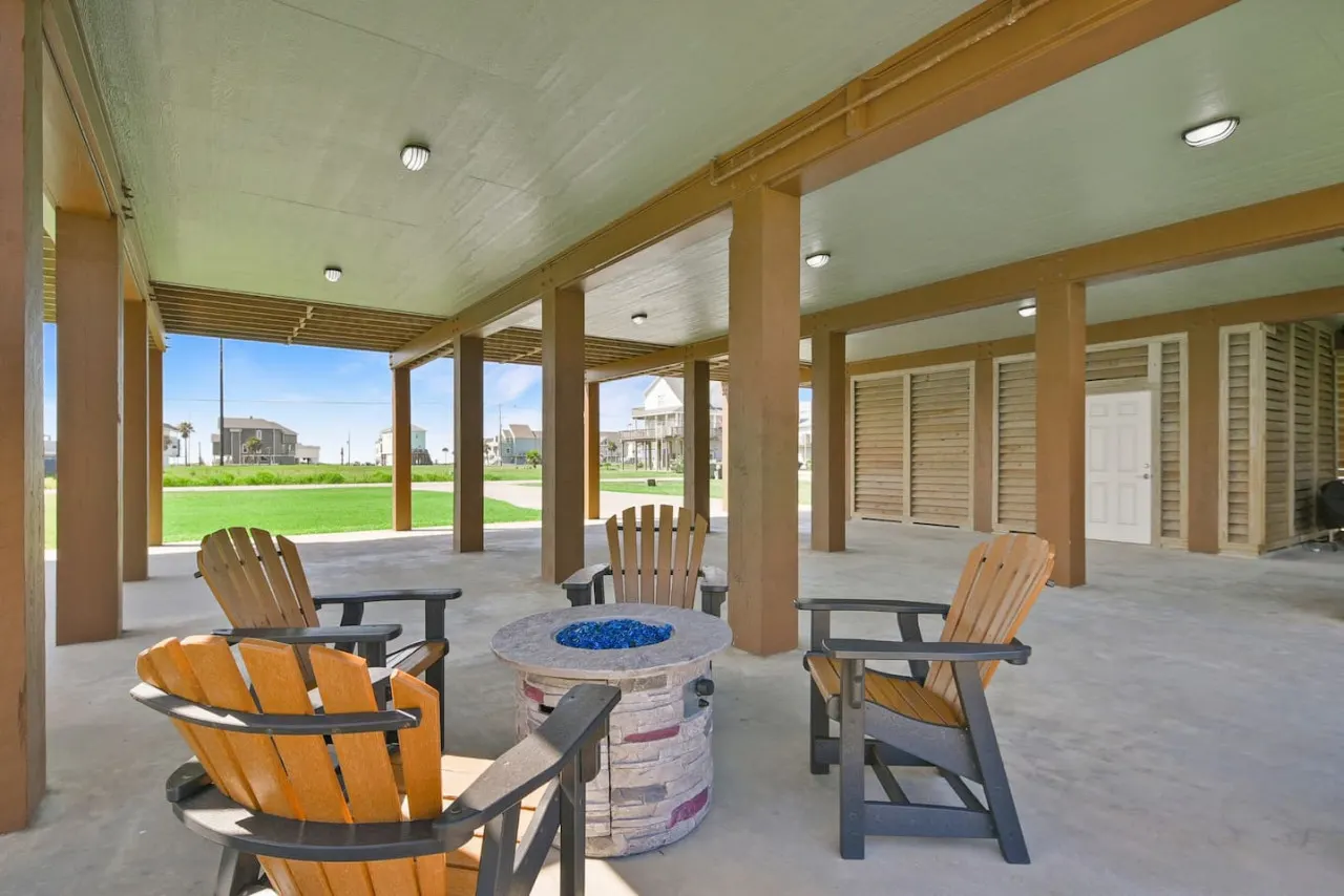 Dancing with Waves 3 bedrooms 2 baths by Rose 3