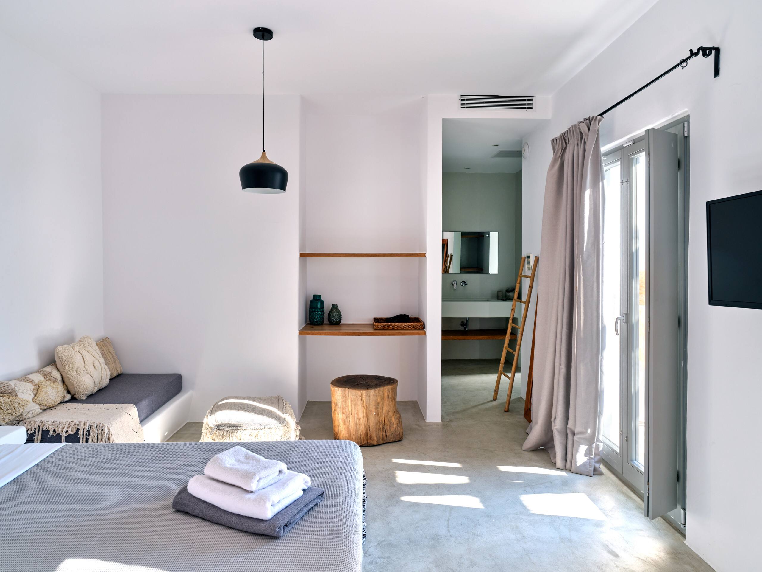 Trinity Mykonos | Sea view Villa near Scorpios 37
