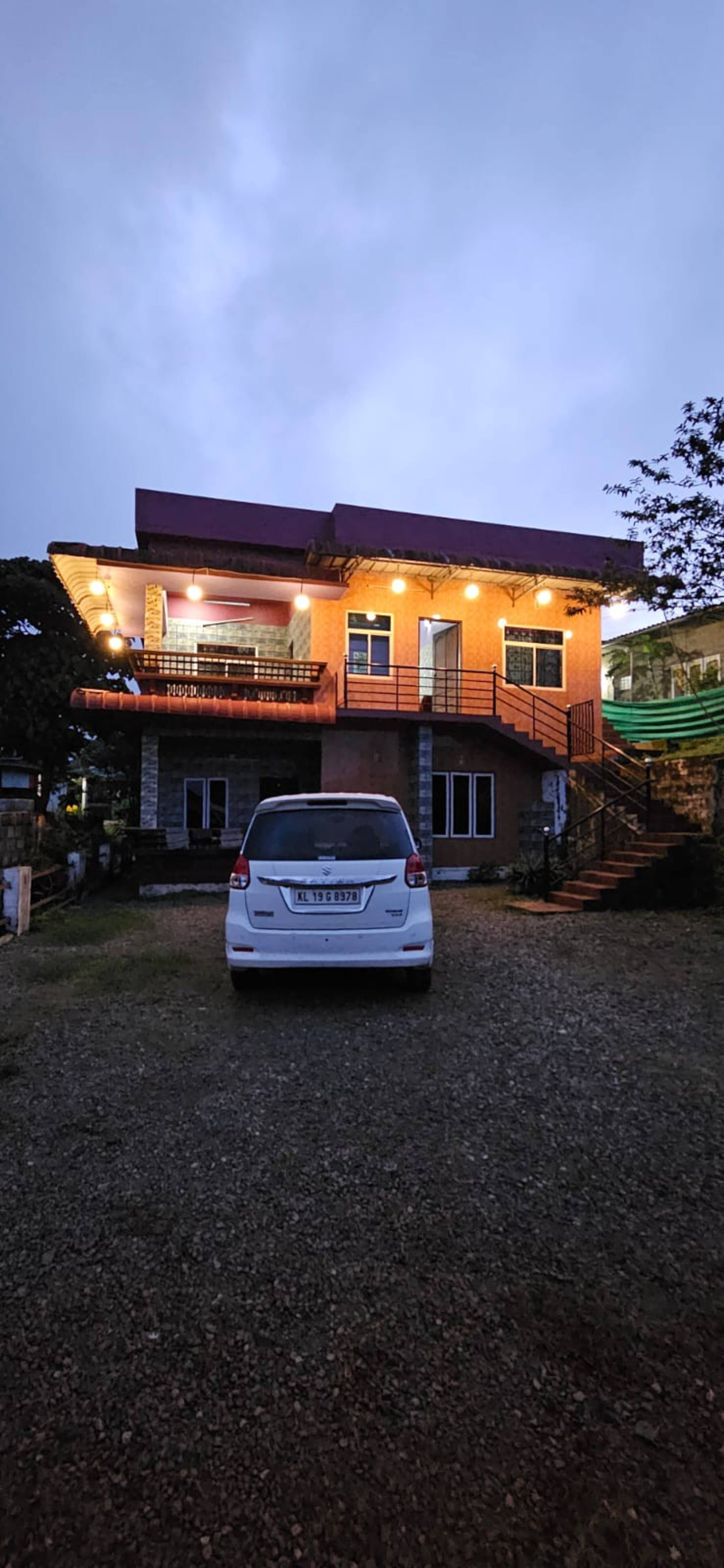 brother holidays vagamon 2 &4 &6 bed room cottage 6