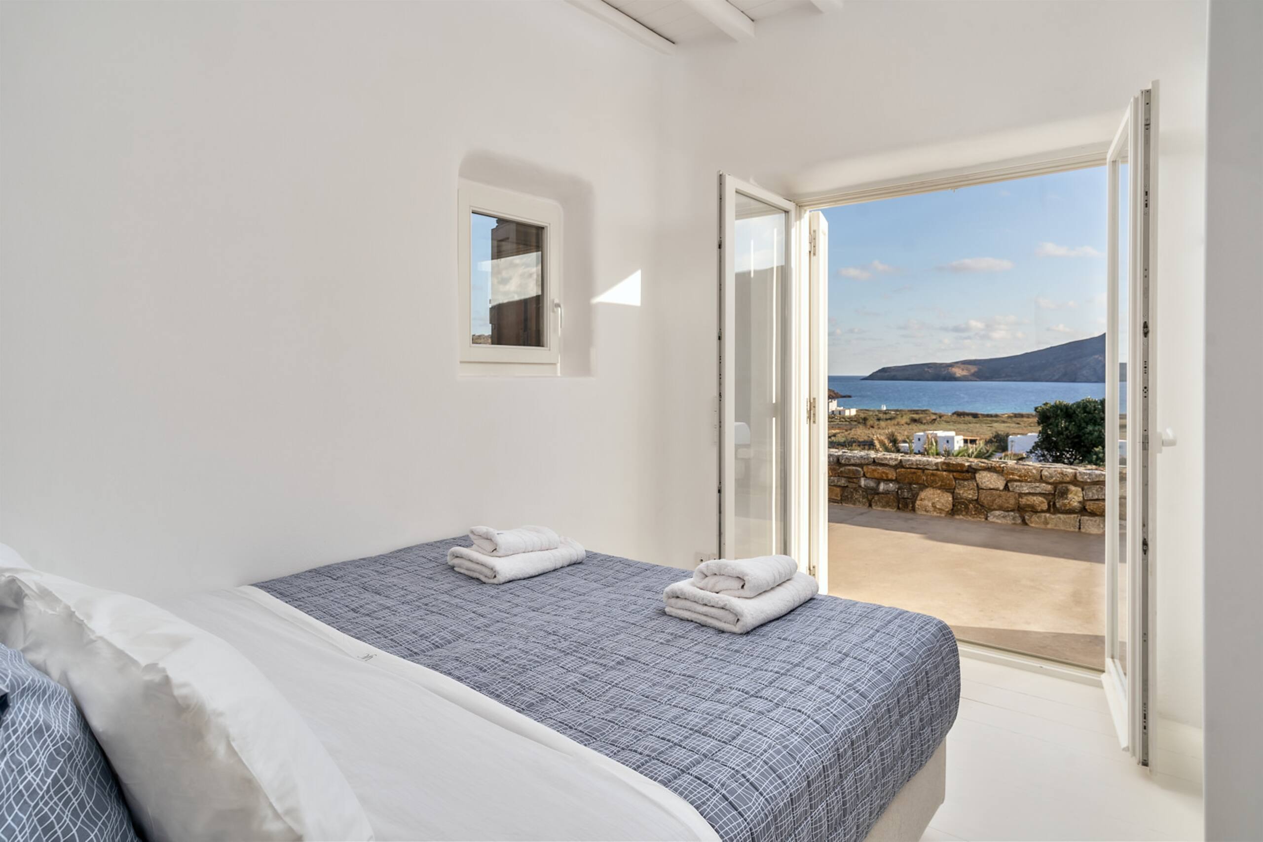 Christina's Panormos Villa 21
