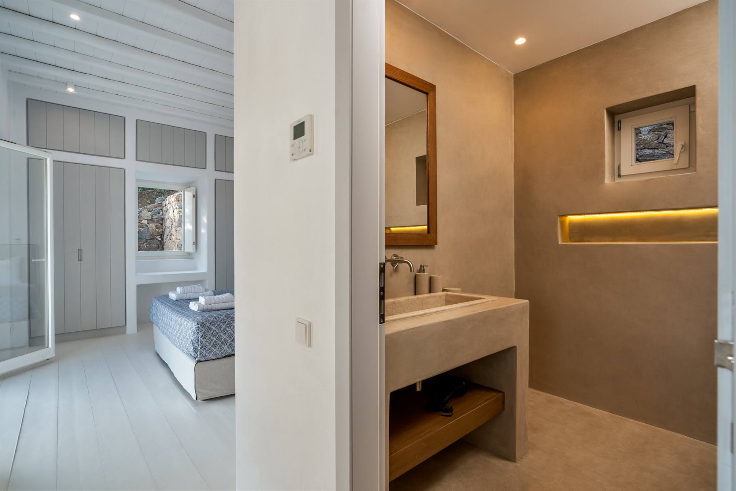 Christina's Panormos Villa 26