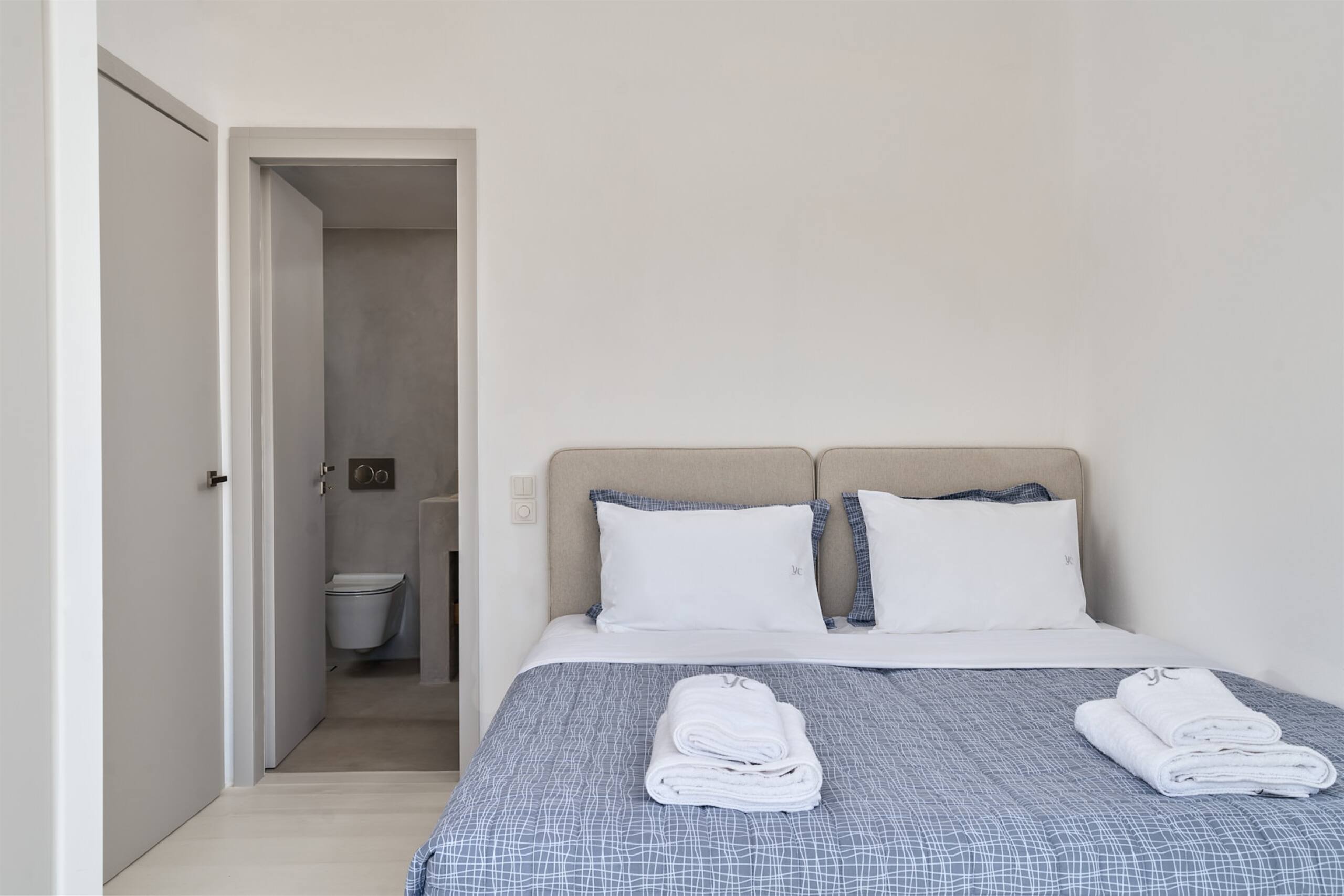 Christina's Panormos Villa 22