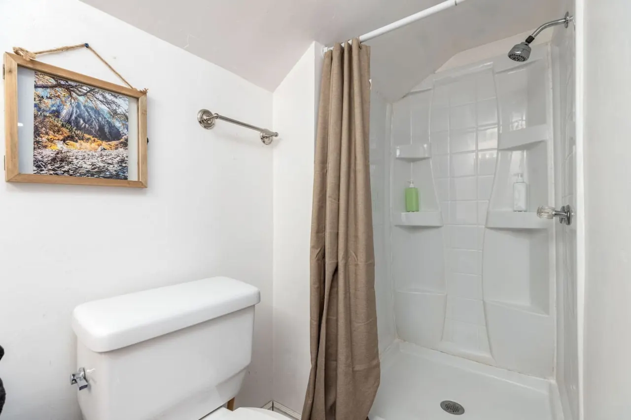 Mountain Apartment Located in BigCottonwood Canyon 14