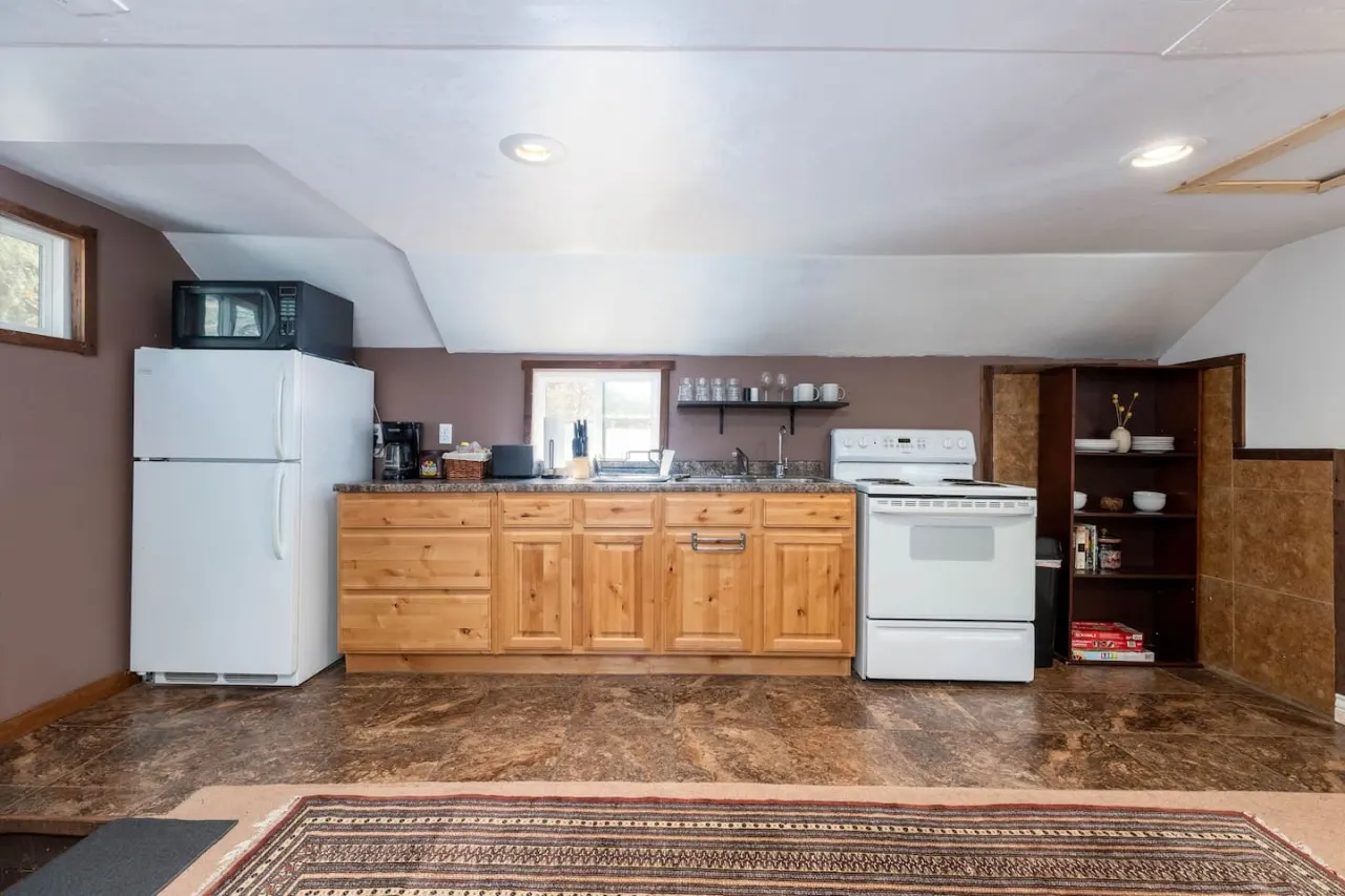 Mountain Apartment Located in BigCottonwood Canyon 6