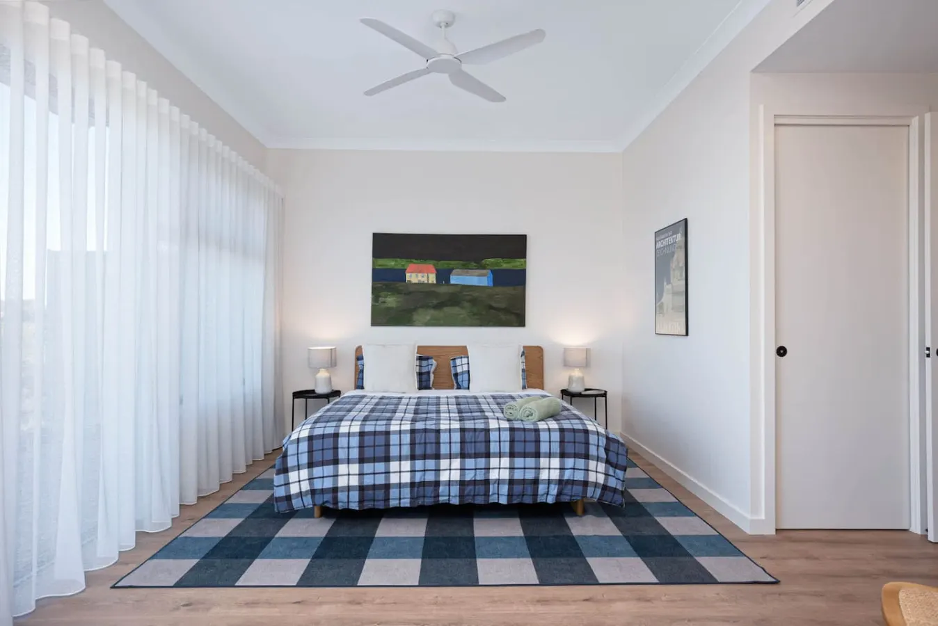 Timbers By The Sea, Beachfront Bliss with Fireplace 16