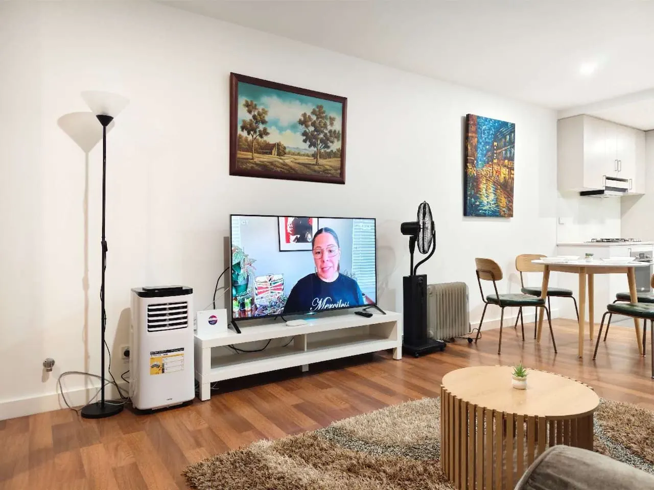 Dee Why 2BR Apartment Near Beach & Shops 6