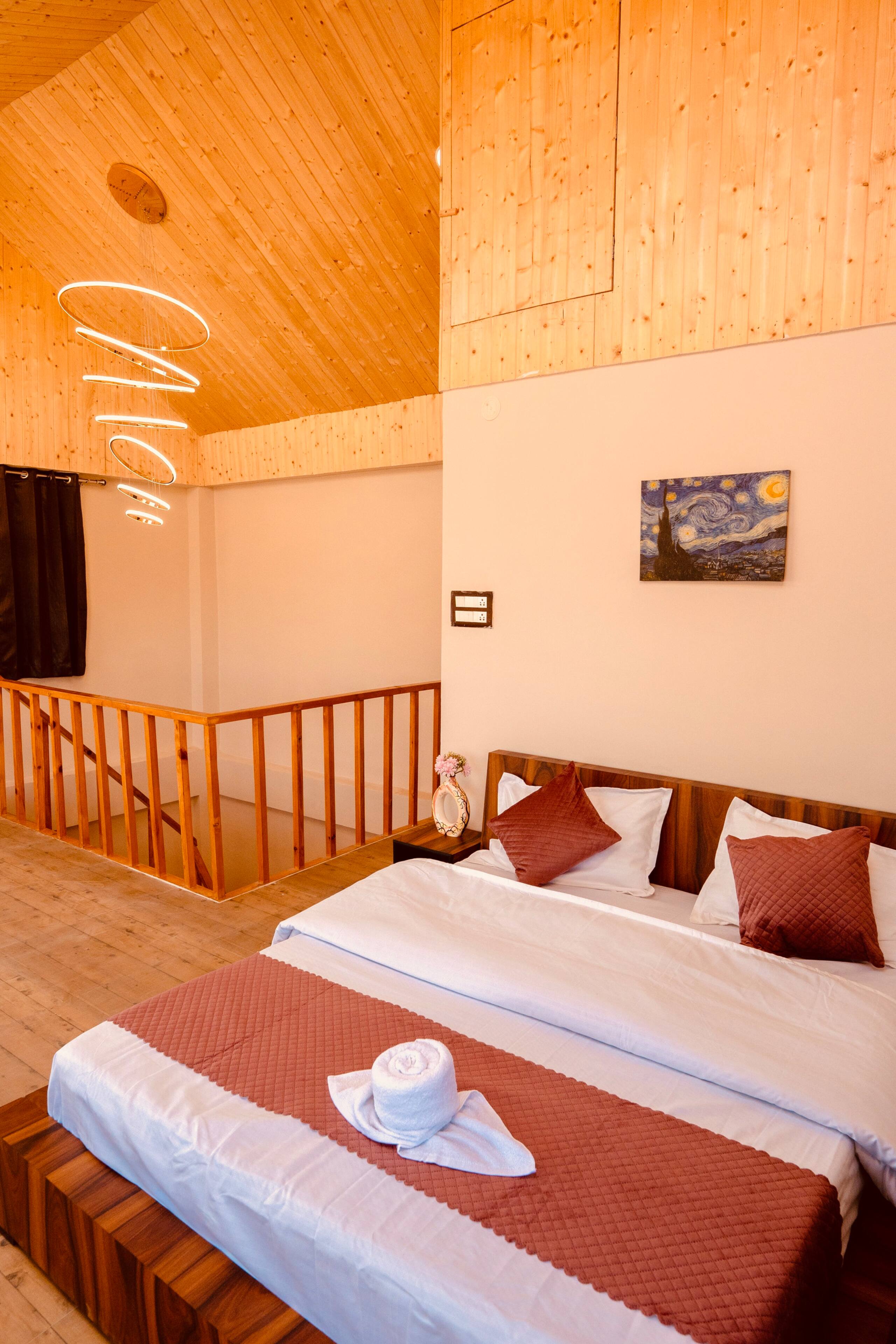 The Boonies - Duplex villa with jacuzzi
