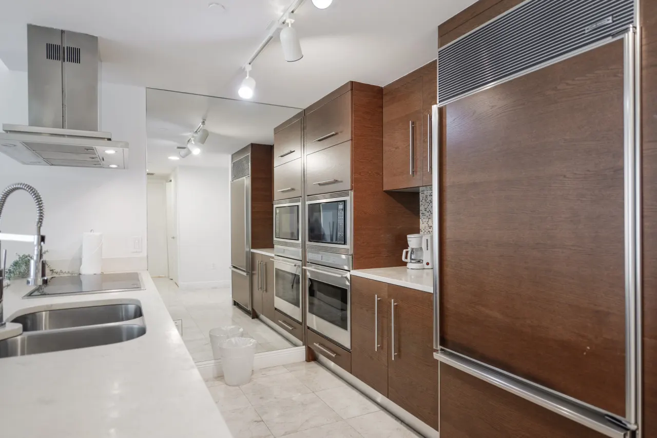 Apt 3107 Brickell Icon -Icon 1 bedr condo 9