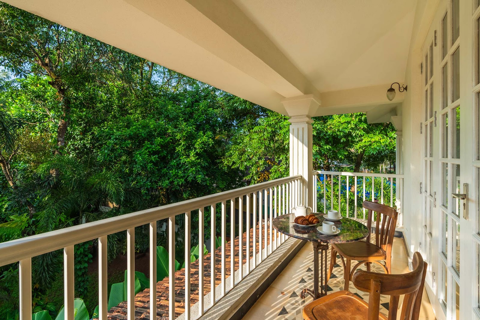 7BHK+ Portuguese Tale+Pvt Pool+Lawn@ Assagao 1