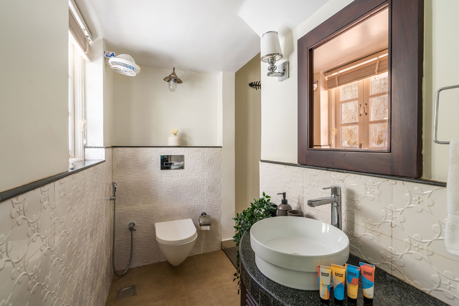 7BHK+ Portuguese Tale+Pvt Pool+Lawn@ Assagao 4