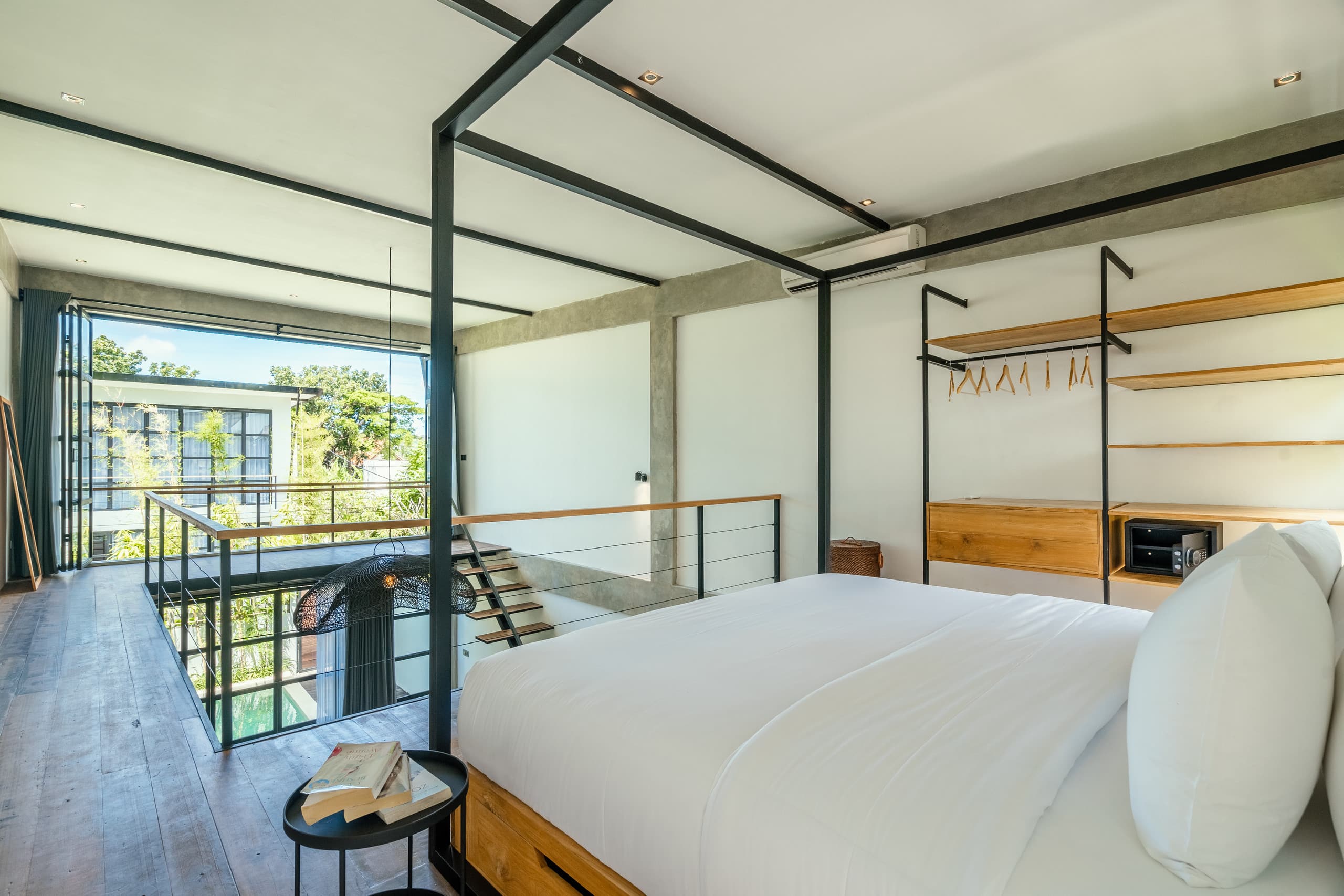 Stylish Loft with Private Pool in Berawa Canggu - Lofts for Rent in Kuta Utara, Kabupaten Badung, Bali, Indonesia — photo 5