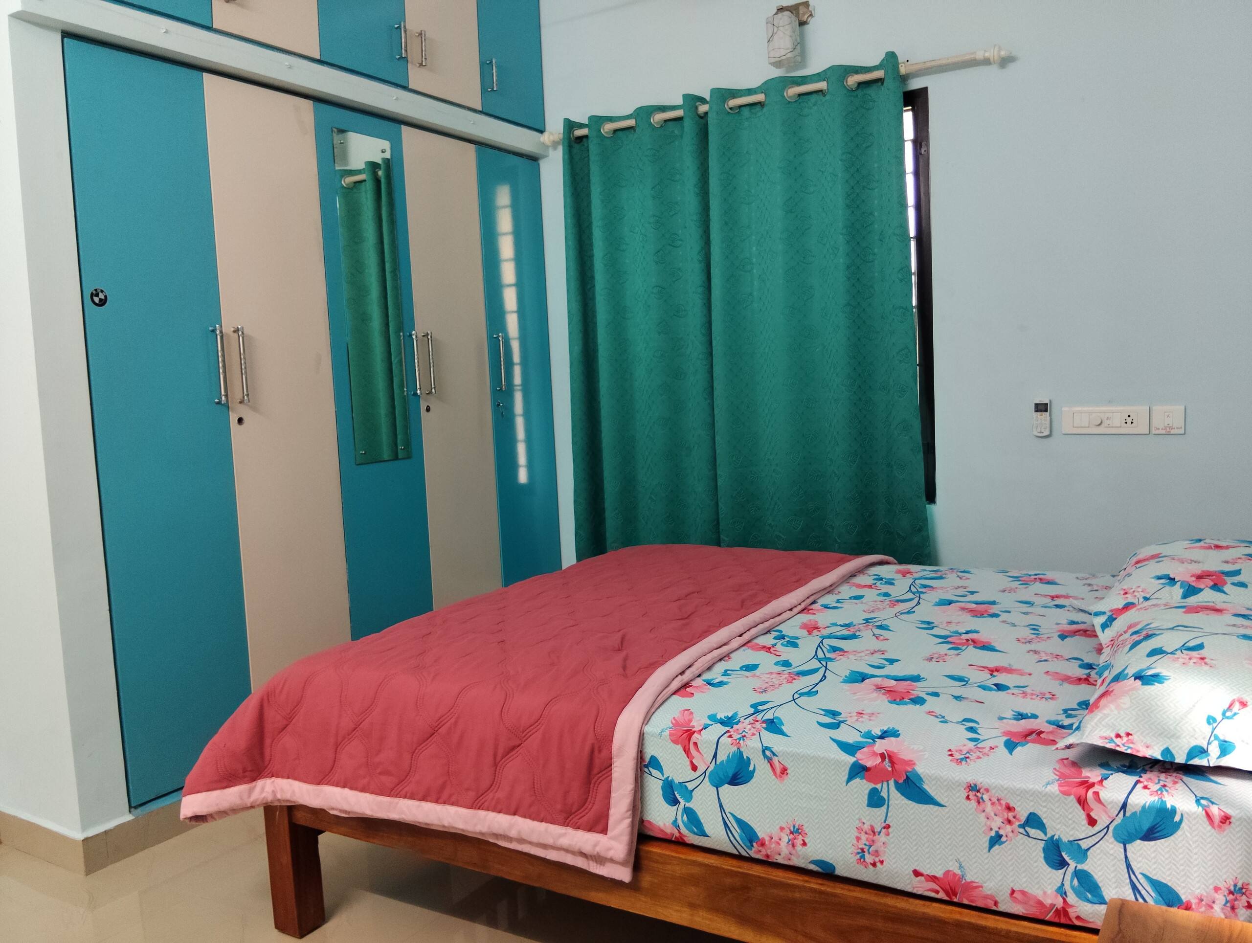 Deep-AC 2BHK Near Temple & Airport| Ground Floor — photo 5