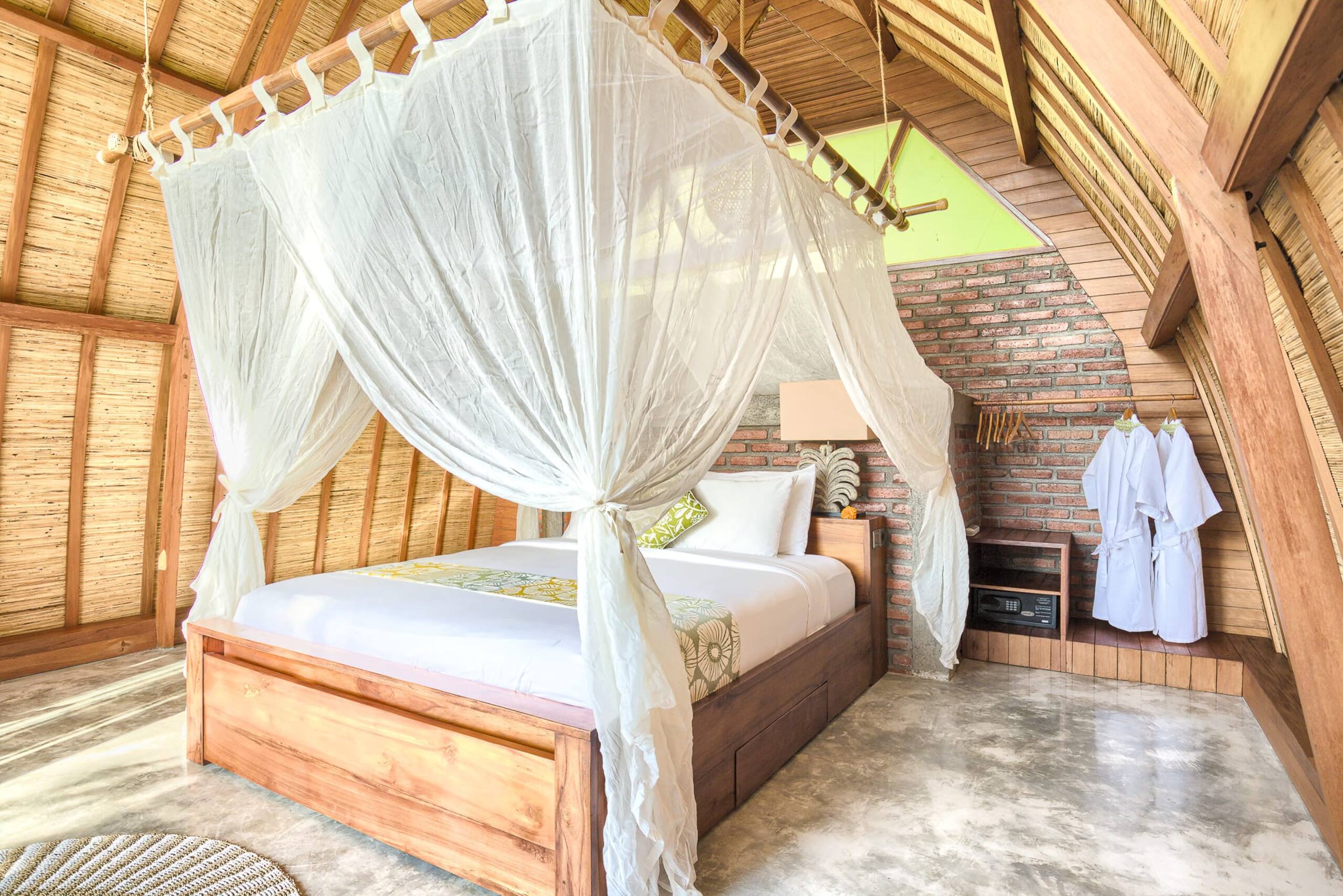 Romantic Barn with Mt. Agung Views — photo 3