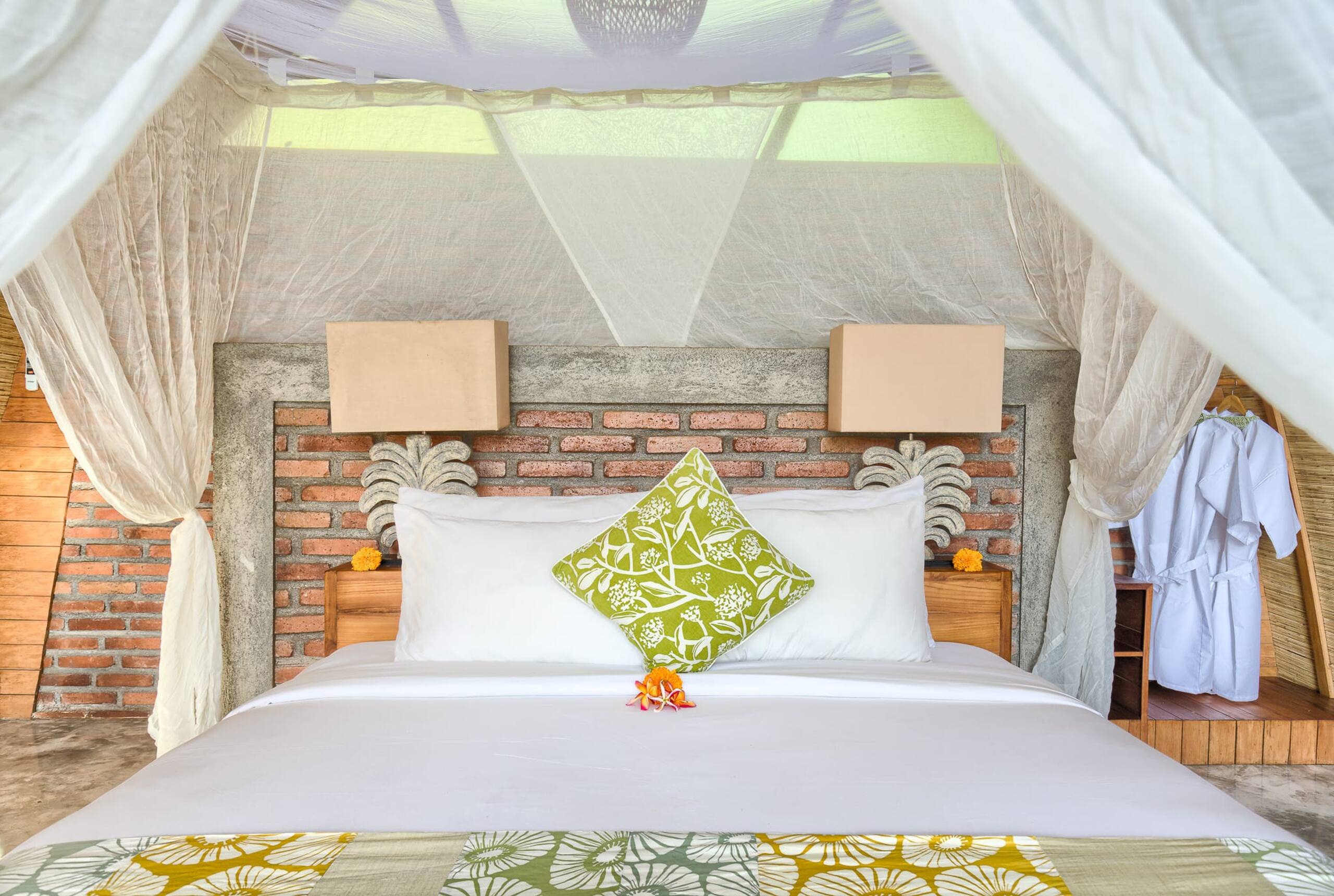 Romantic Barn with Mt. Agung Views 15