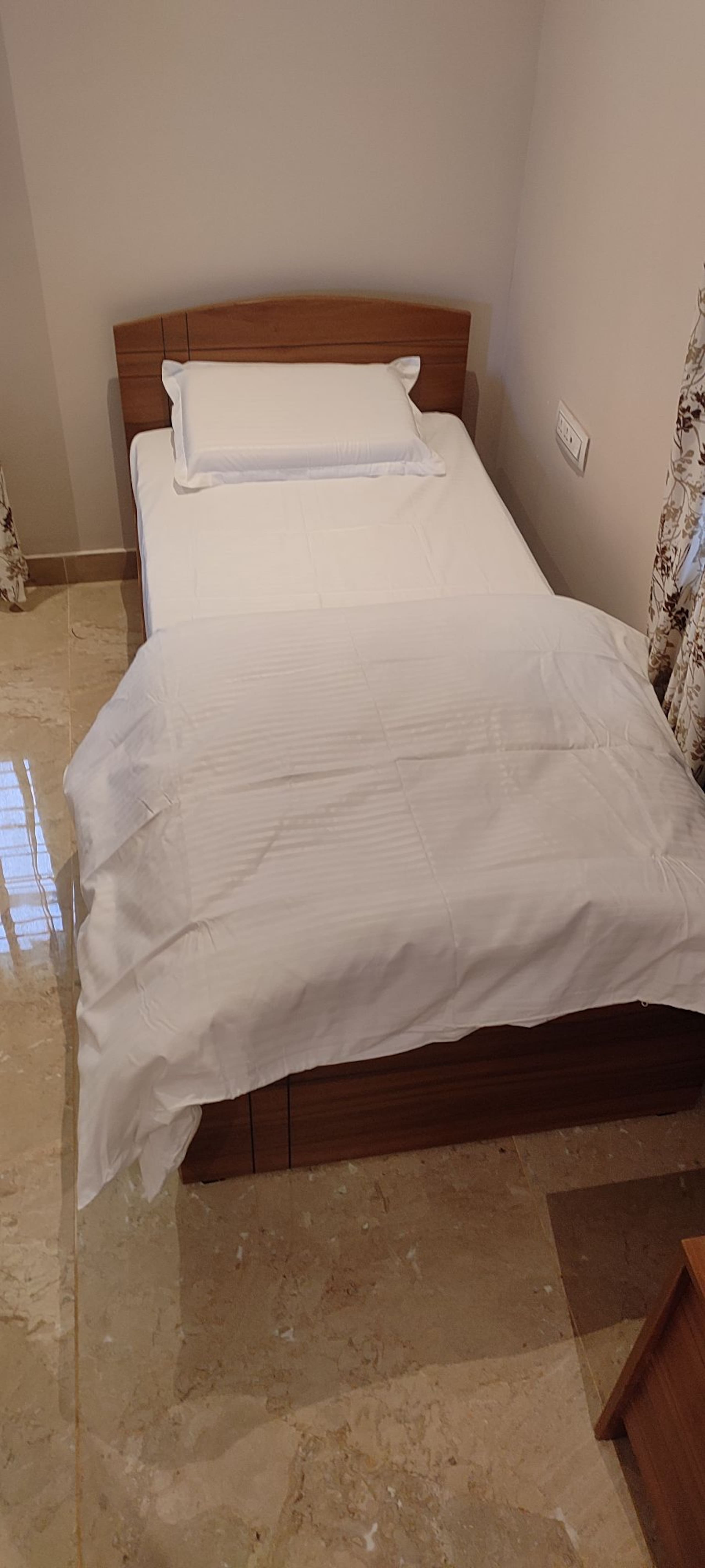 Merchant's Tranquility Home. 14
