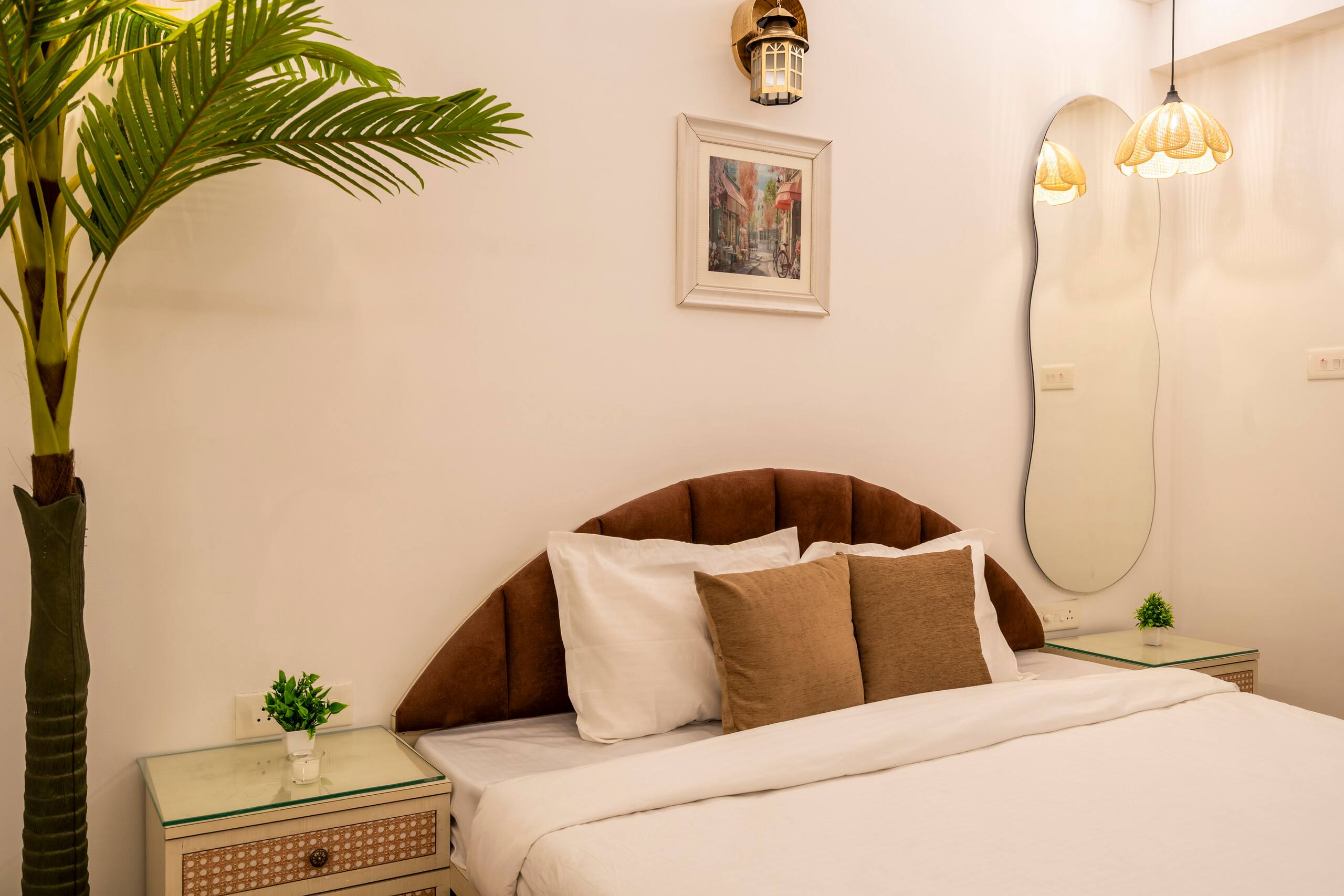 Luxurious Boho Family Suite|Indoor Pool|Near Beach 26