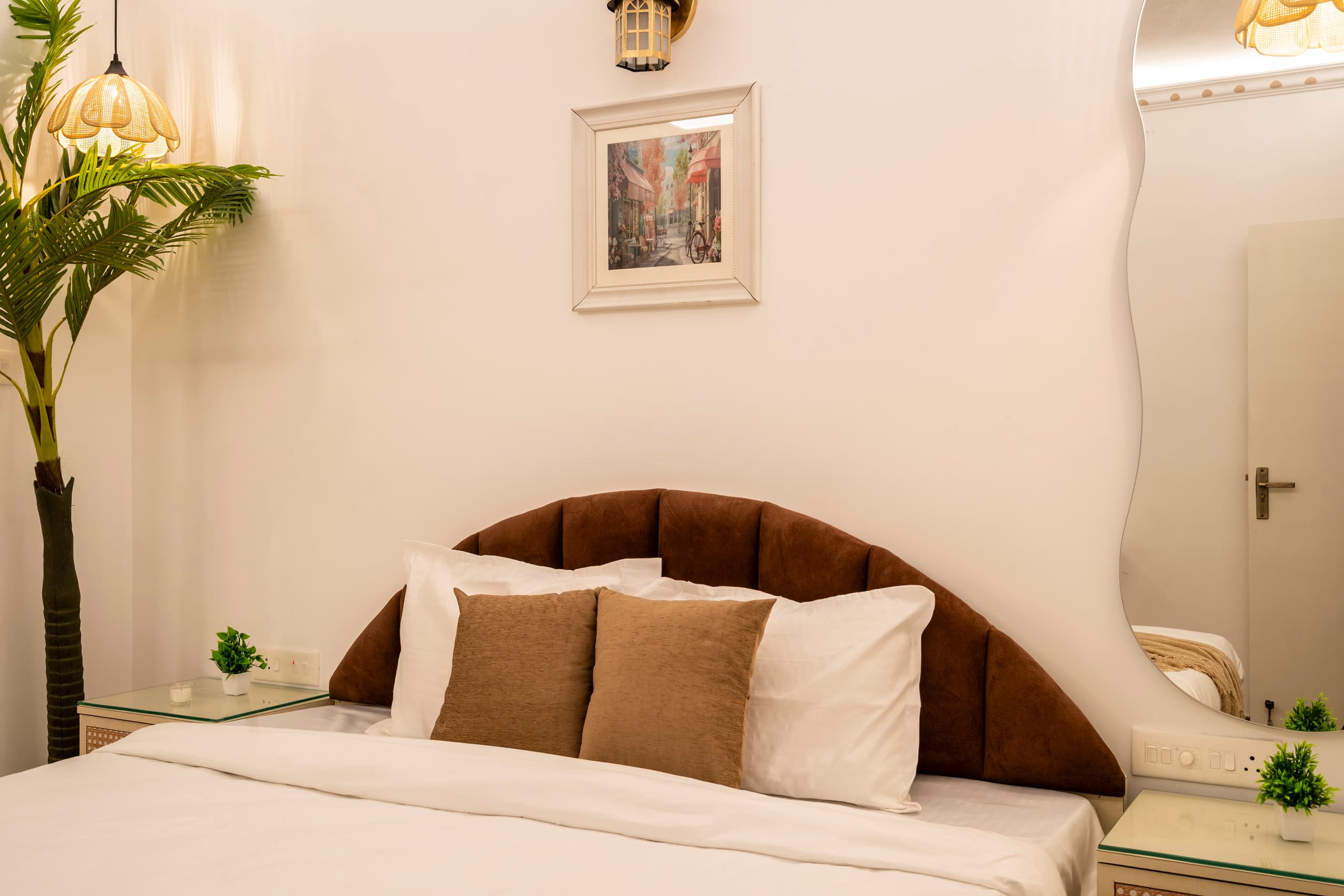 Luxurious Boho Family Suite|Indoor Pool|Near Beach 31