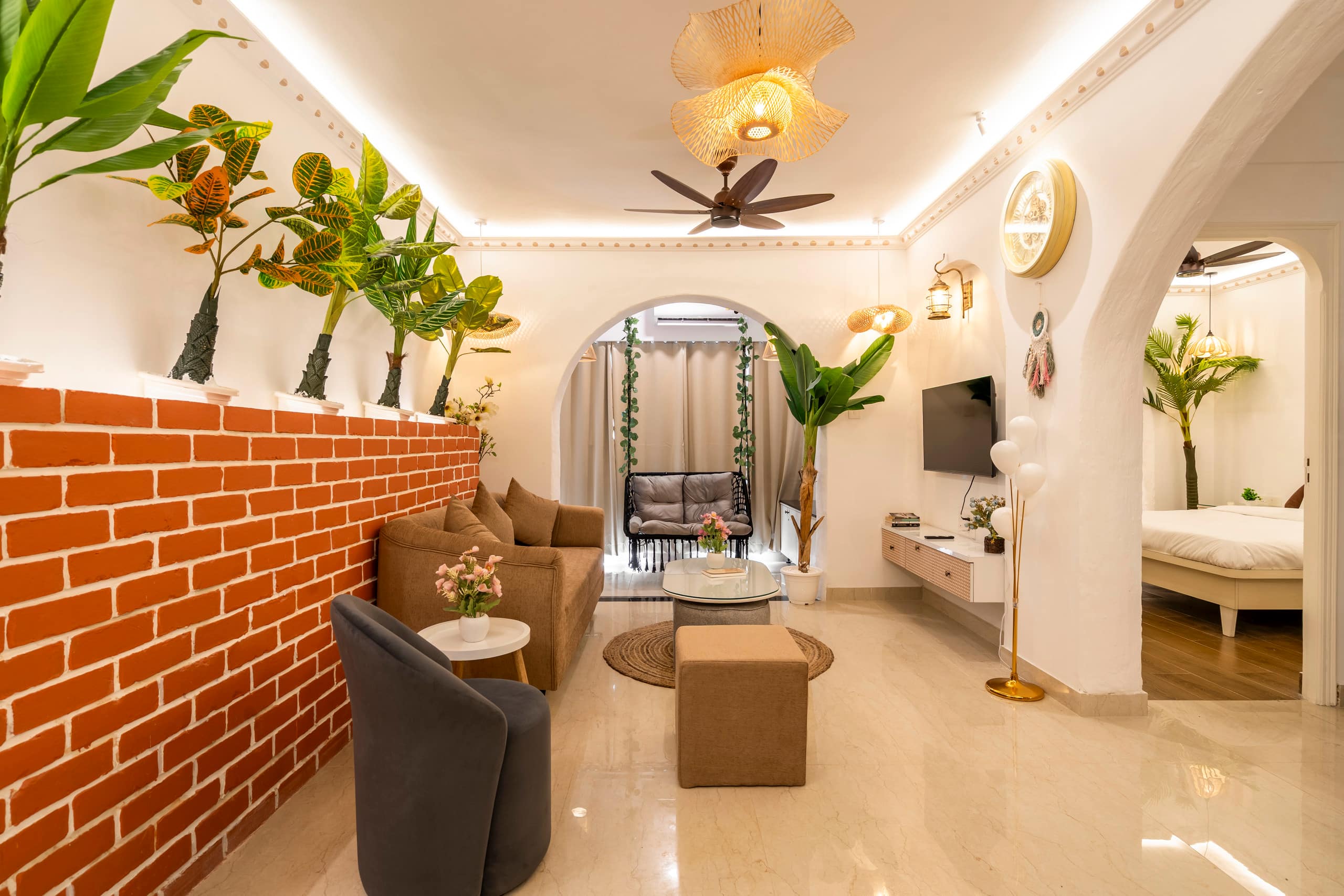 Luxurious Boho Family Suite|Indoor Pool|Near Beach 8