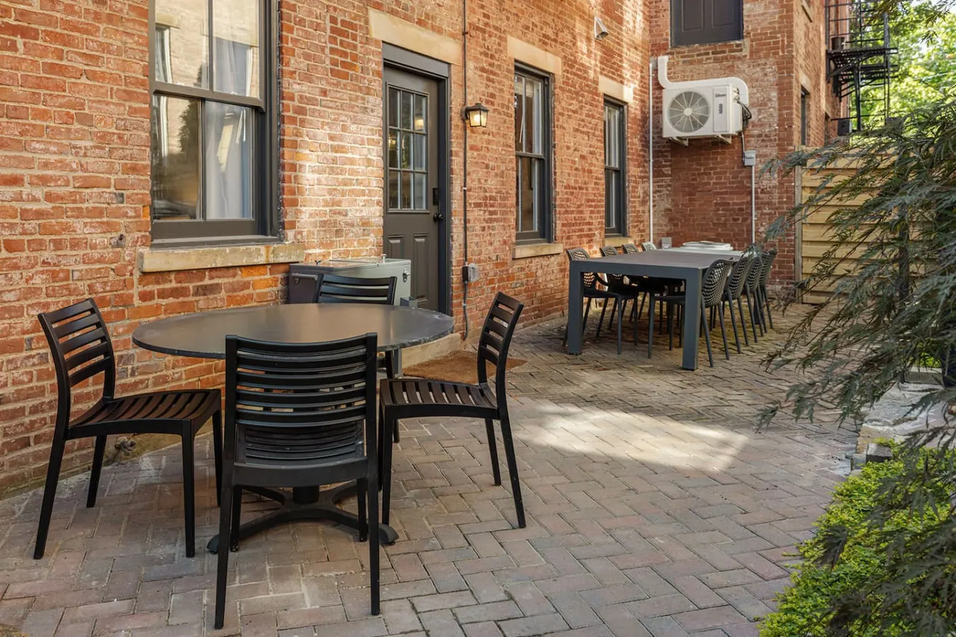 Palatial Parkside 3bd Home, Luxury Retreat 18