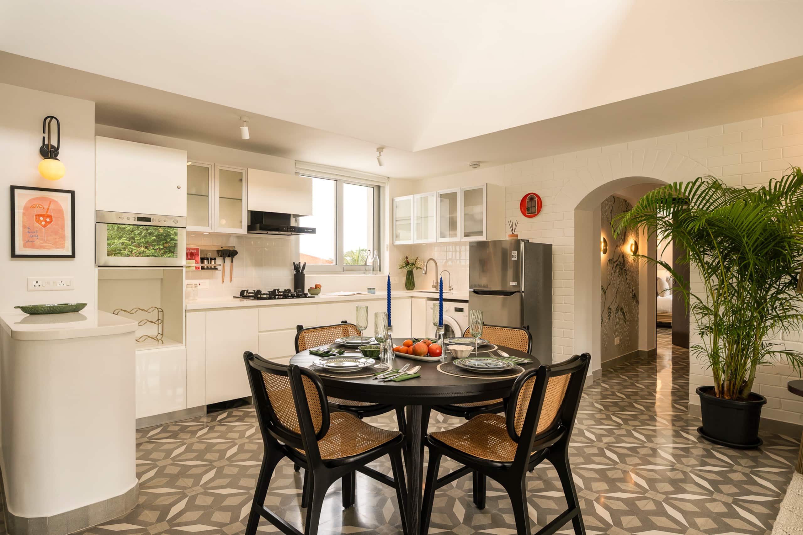 ElVolar 2BHK Apartment w/ Common Pool 4