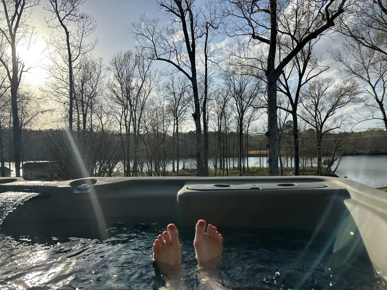 Blue Moon Lake House at Diamondhead Resort