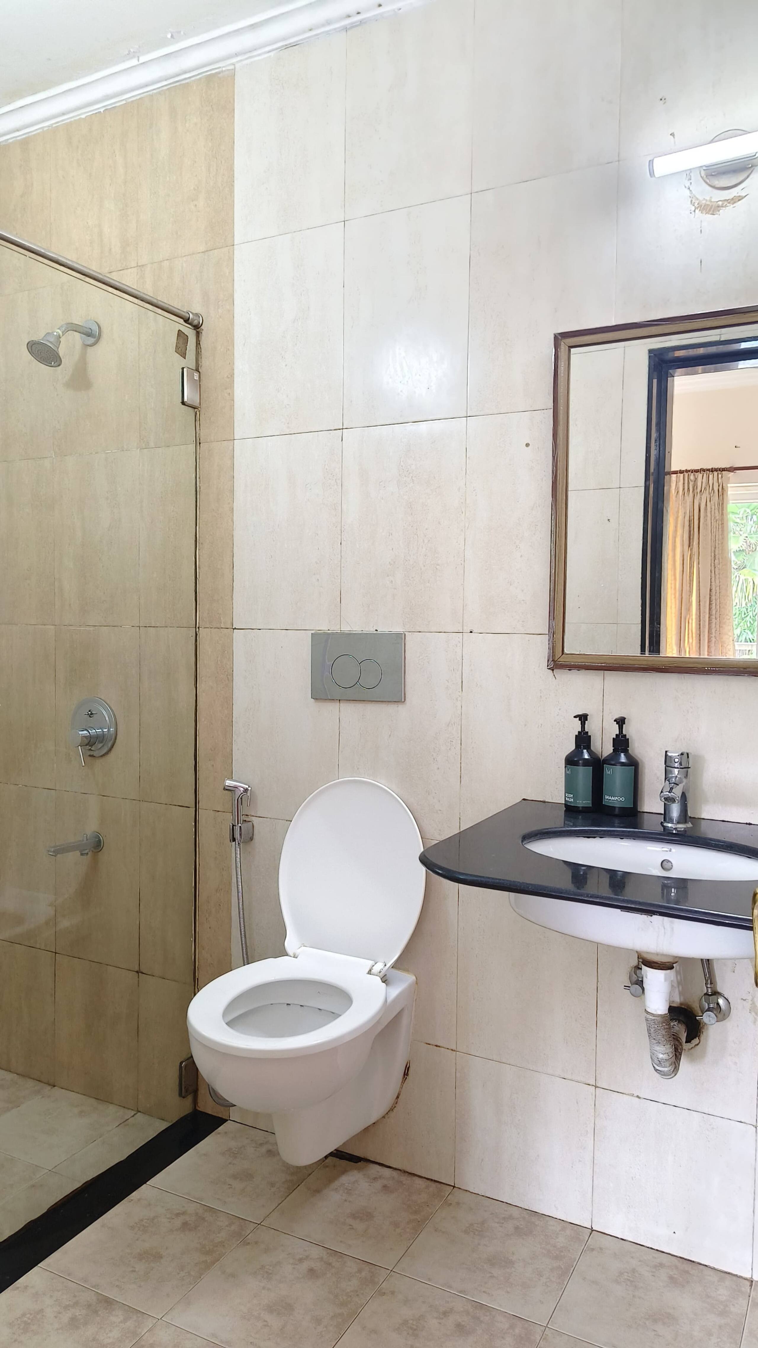 Ivy 1BHK C7 -Pool/5 mins from Tito's/Baga Beach 15