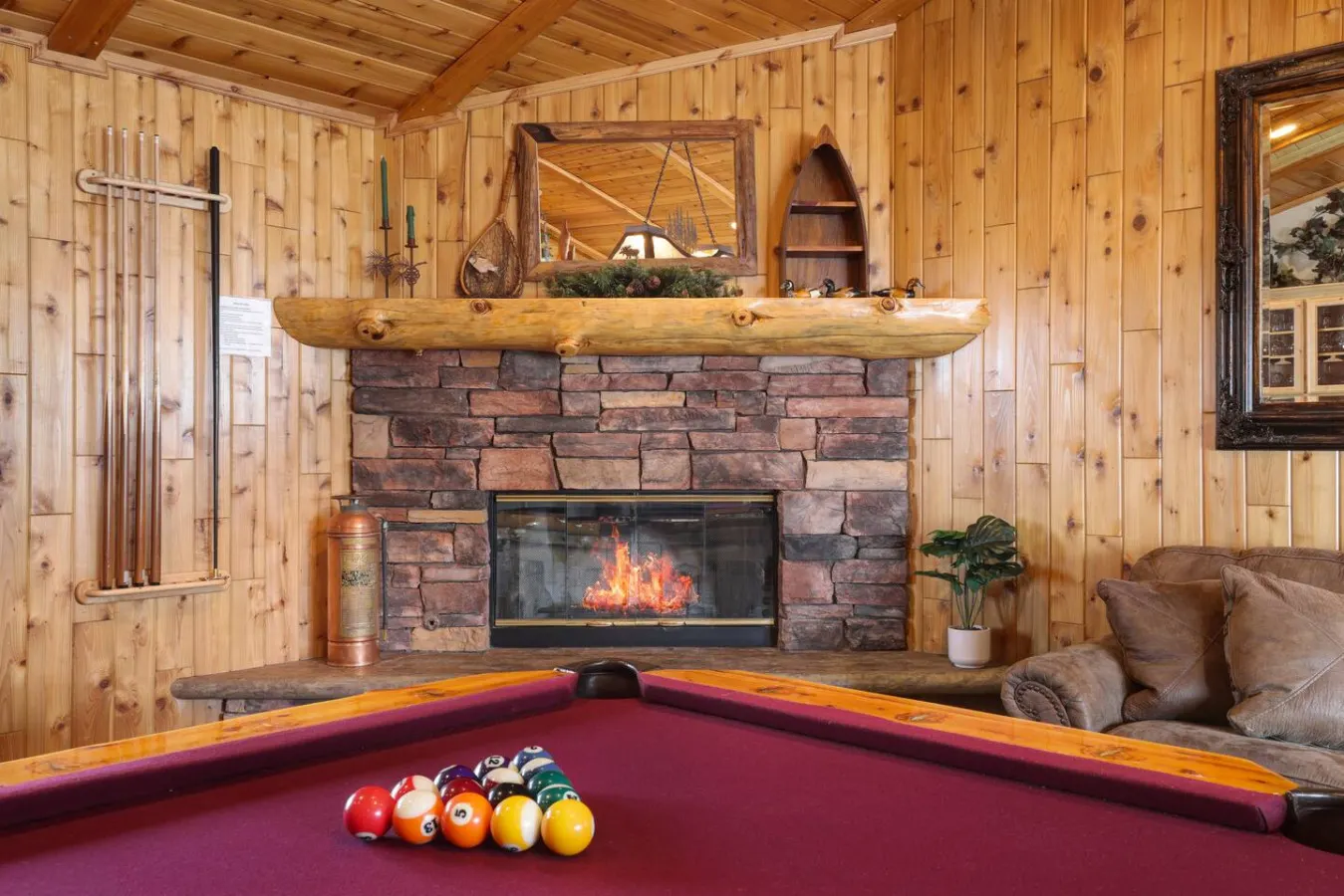 Treetop Oasis, Lux 5BR w Spa, Lake Views & EV — photo 2