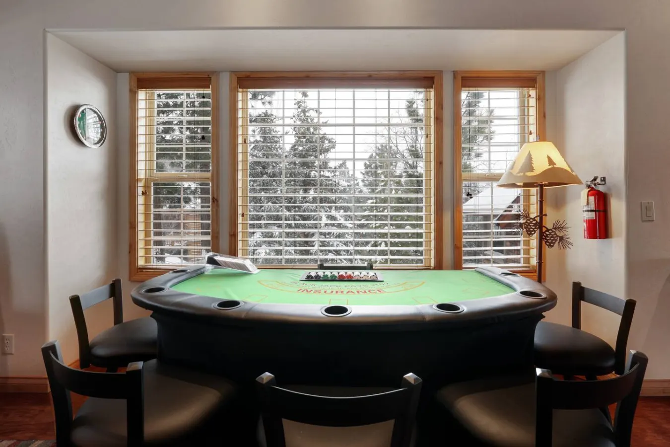Treetop Oasis, Lux 5BR w Spa, Lake Views & EV — photo 4