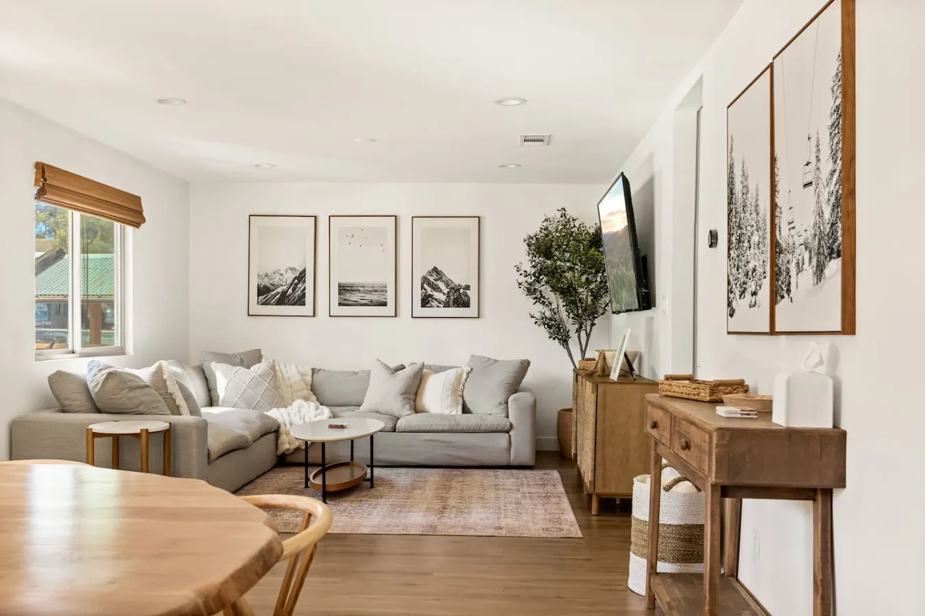 3BR Modern Hideaway w Game Room 13