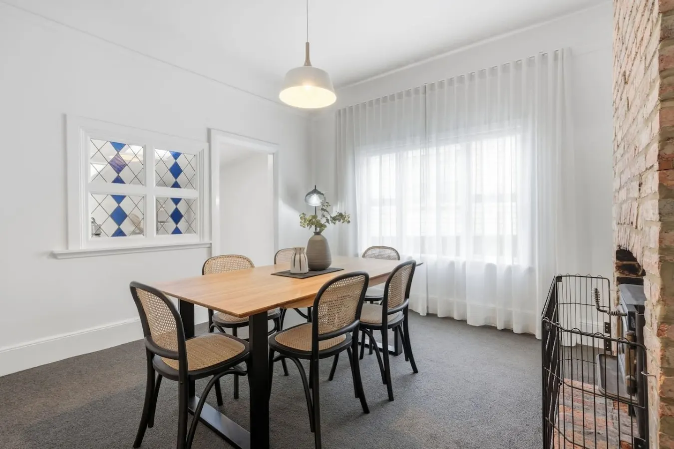 North Hobart Cottage, 1 min to Elizabeth St Eats 11