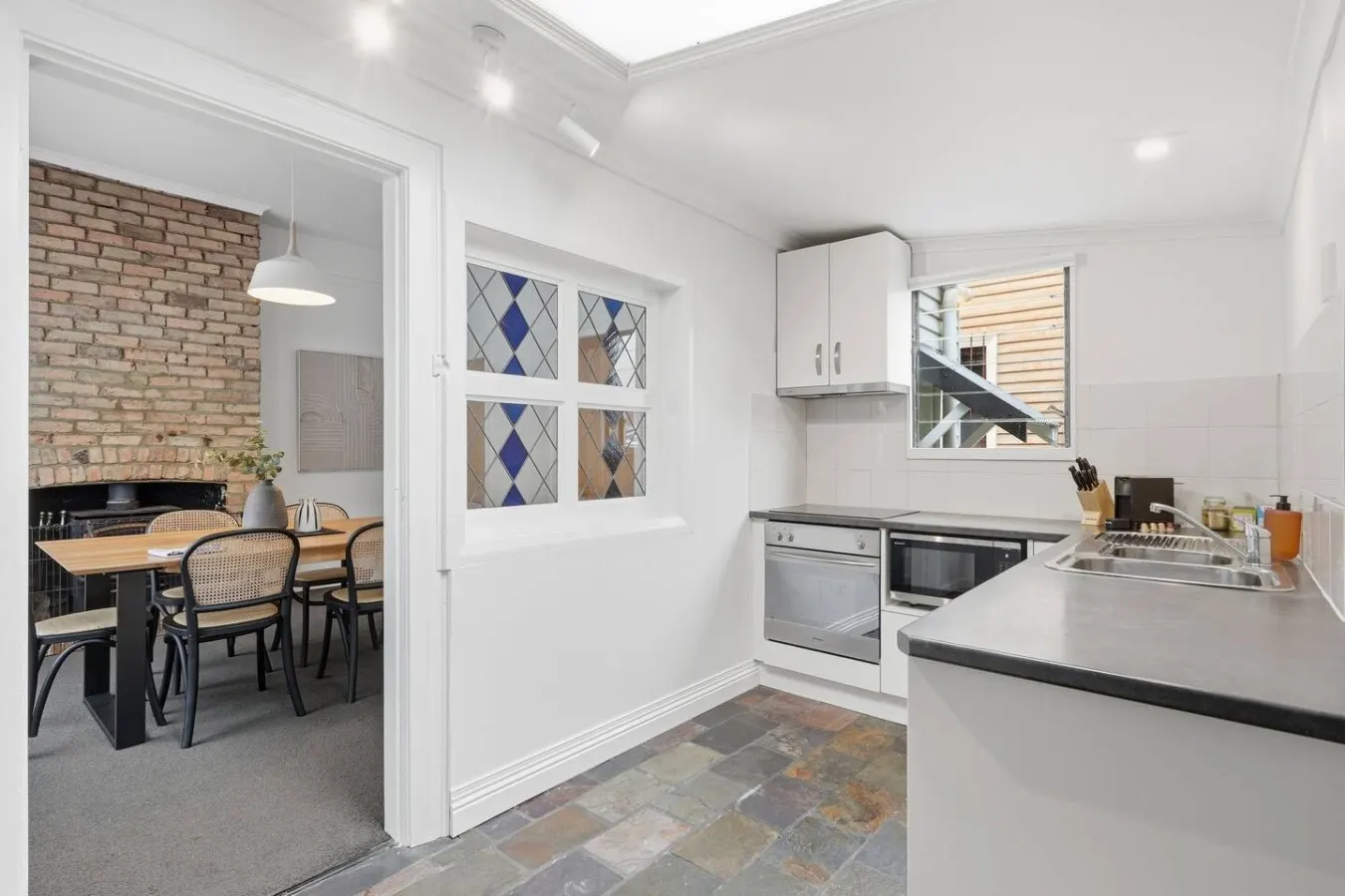North Hobart Cottage, 1 min to Elizabeth St Eats 15