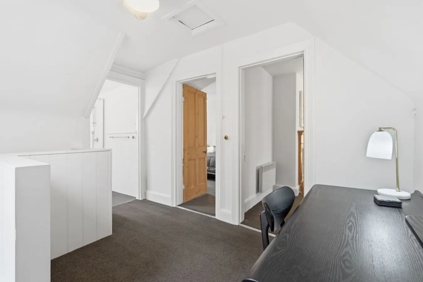 North Hobart Cottage, 1 min to Elizabeth St Eats 19
