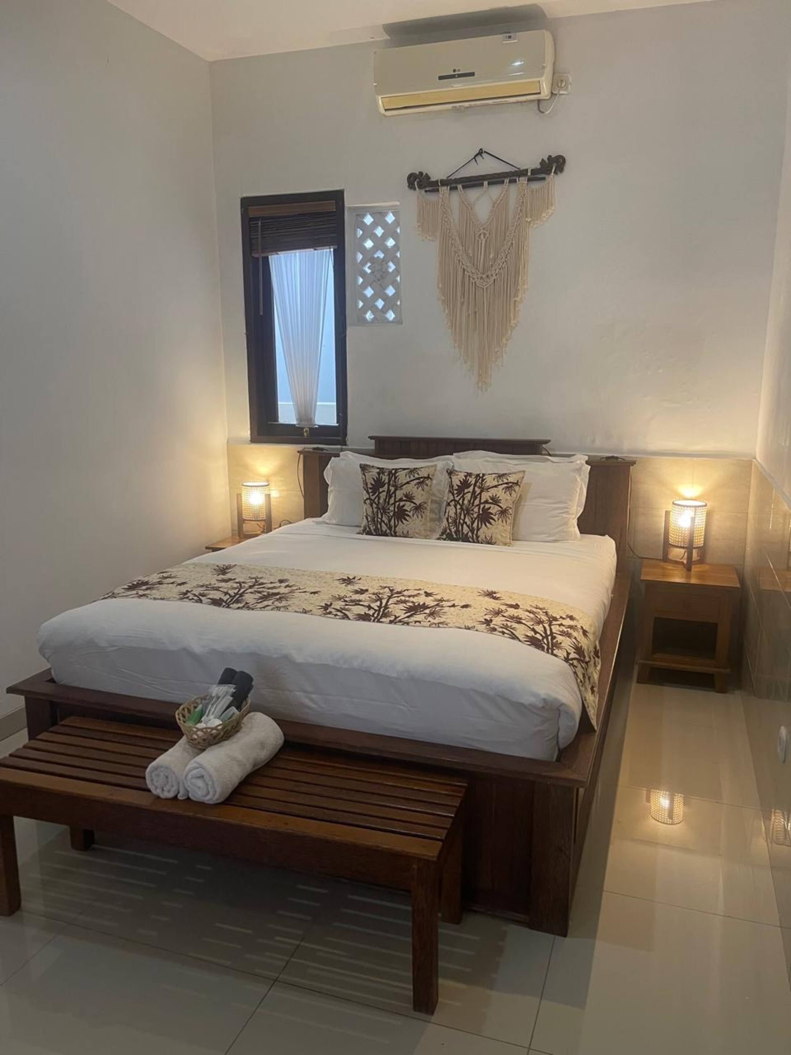 Rumah Mantili is an ideal home-away-from 27
