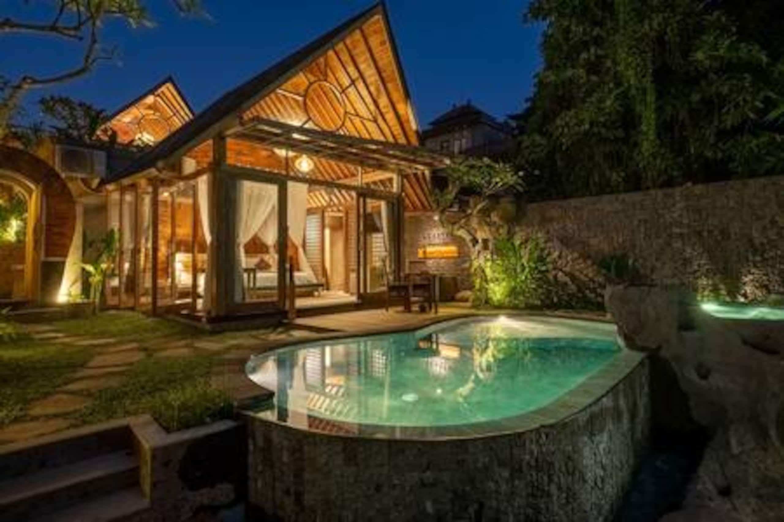 Rustic Wooden 1 BR Private Pool Villa 18