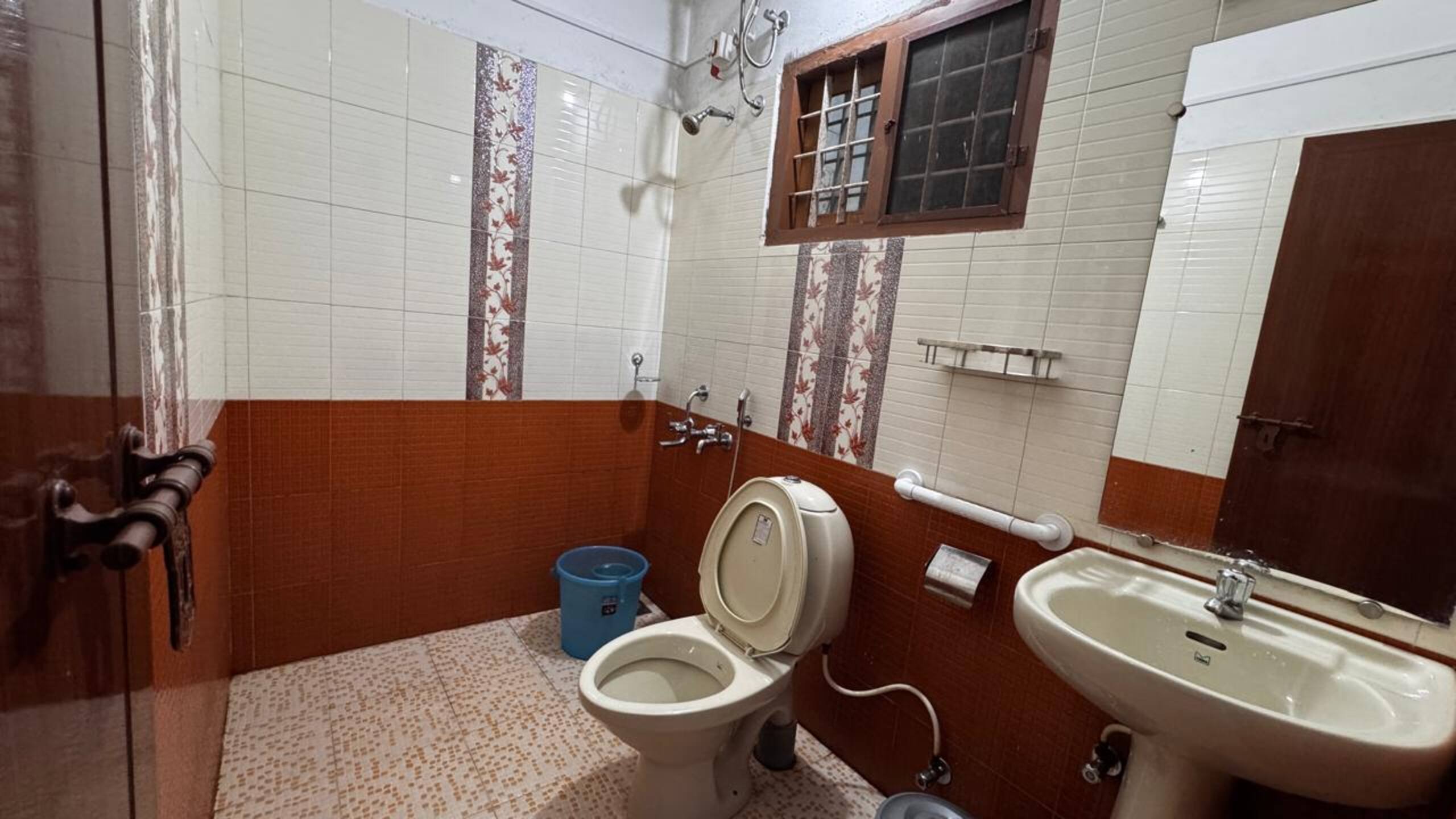 Bougainvillea Vazhakkala Kochi 5BHK House 13