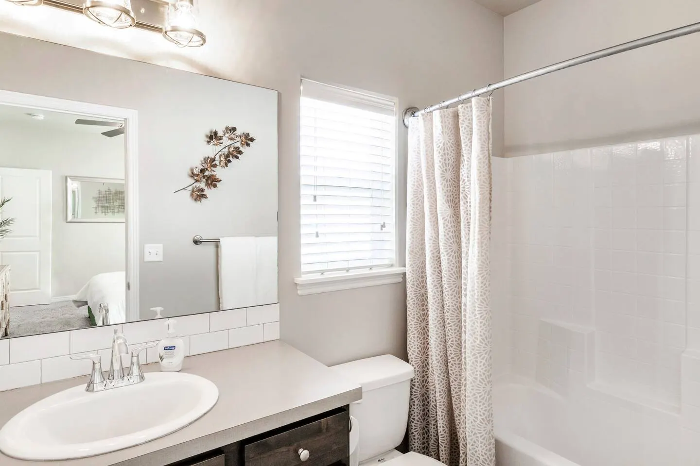 TJ Rancher Home, Wifi, King Beds 19