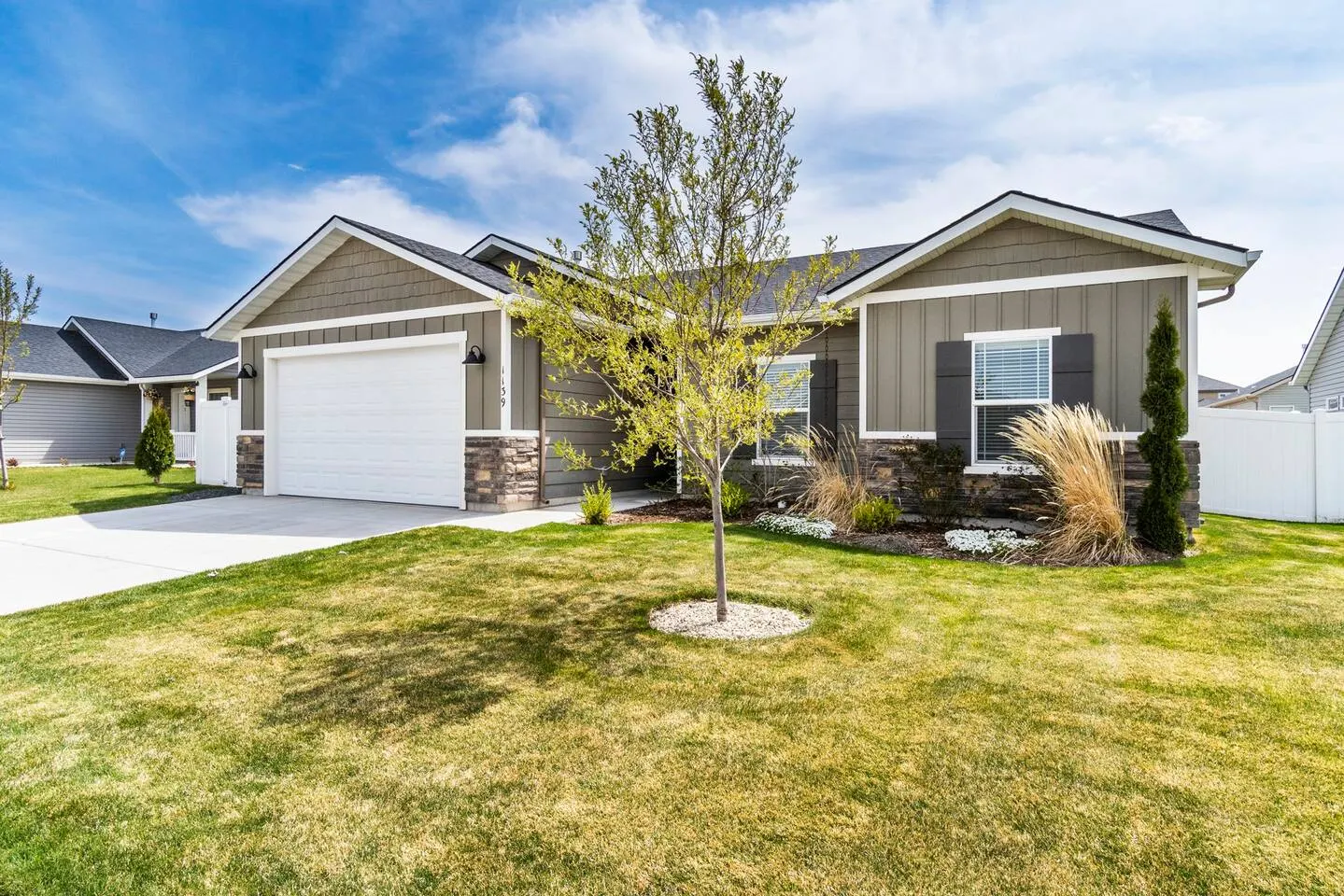 TJ Rancher Home, Wifi, King Beds 6