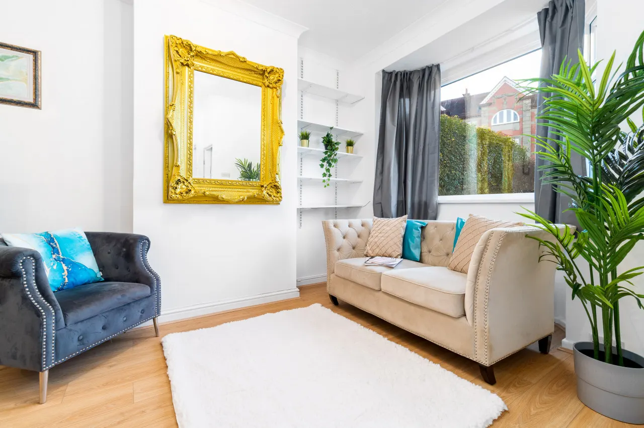 Stylish Three Bedroom House - Harborne - Parking - Garden 10