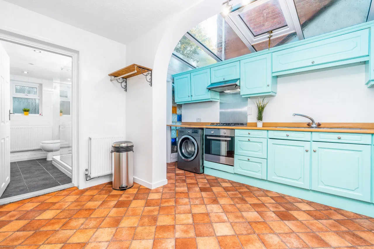 Stylish Three Bedroom House - Harborne - Parking - Garden 14