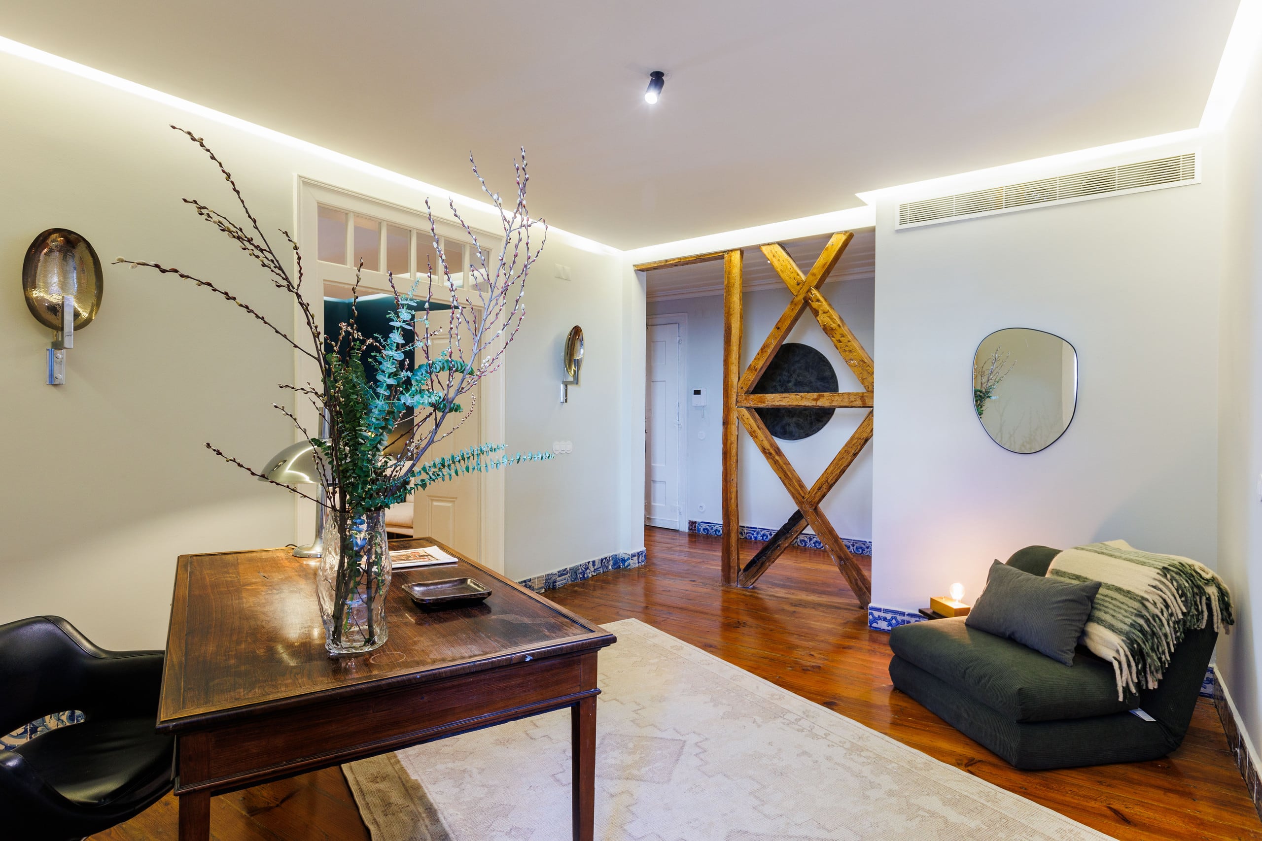 Charming Apt Heated Pool & Private Garden 21