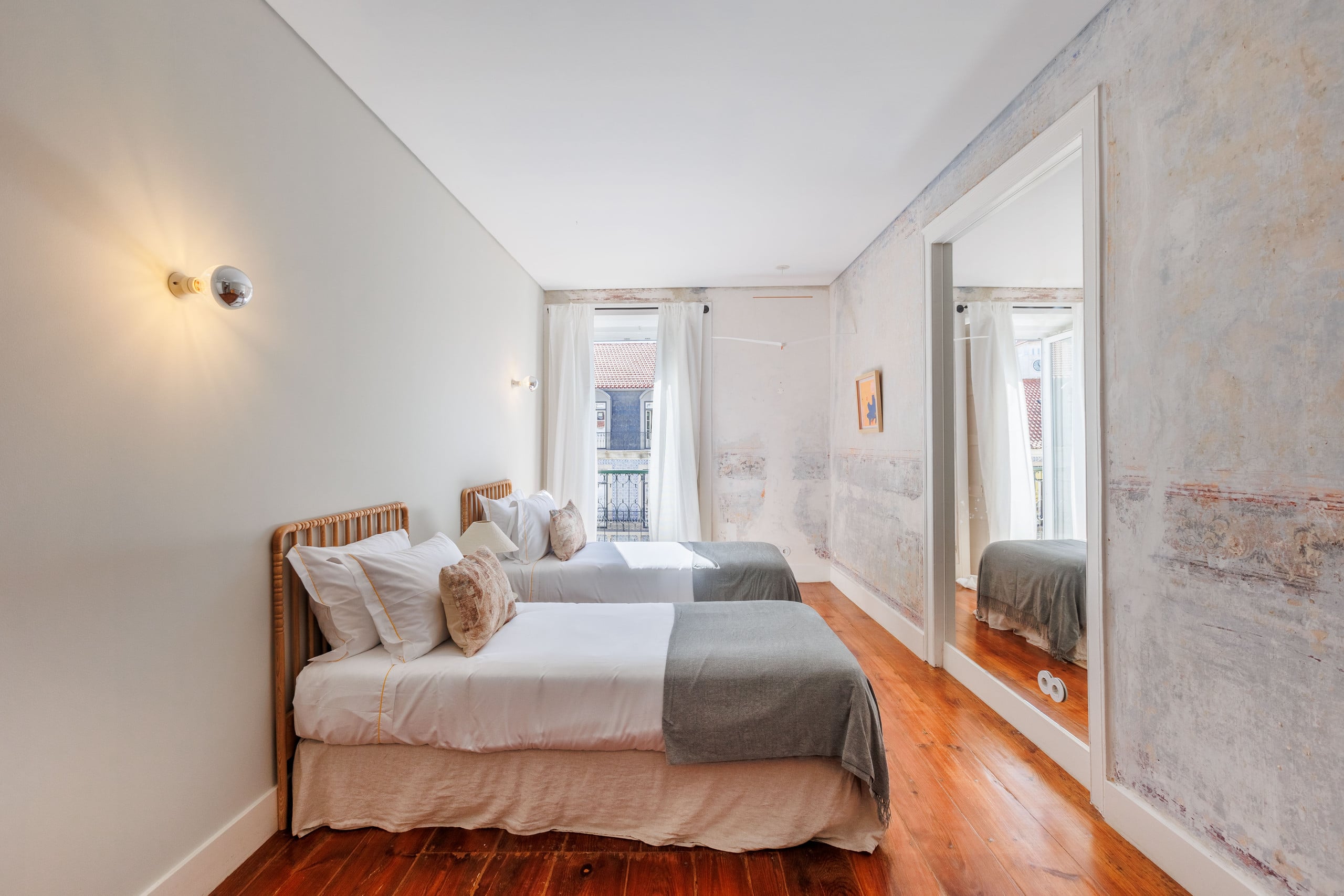 Charming Apt Heated Pool & Private Garden 30